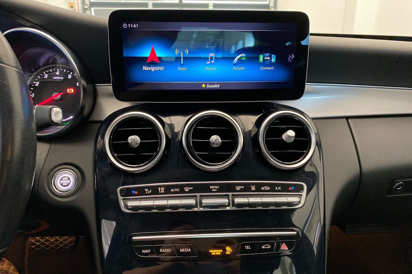 MERCEDES-BENZ C 2020