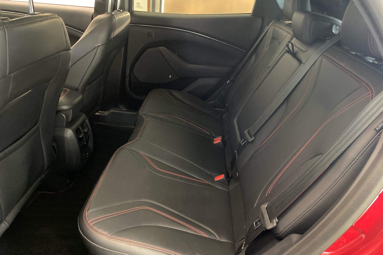 FORD Mustang Mach-E 2022