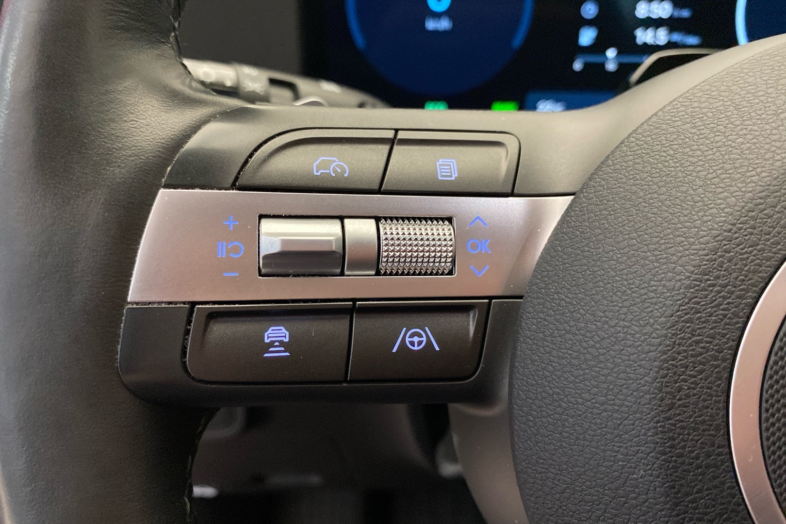 HYUNDAI KONA Electric 2024