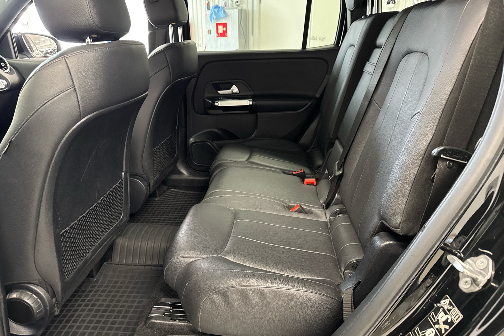 MERCEDES-BENZ GLB 2022