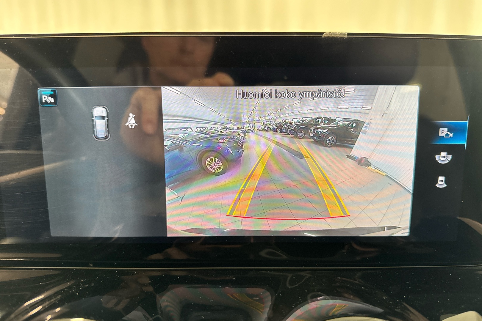 MERCEDES-BENZ GLB 2022