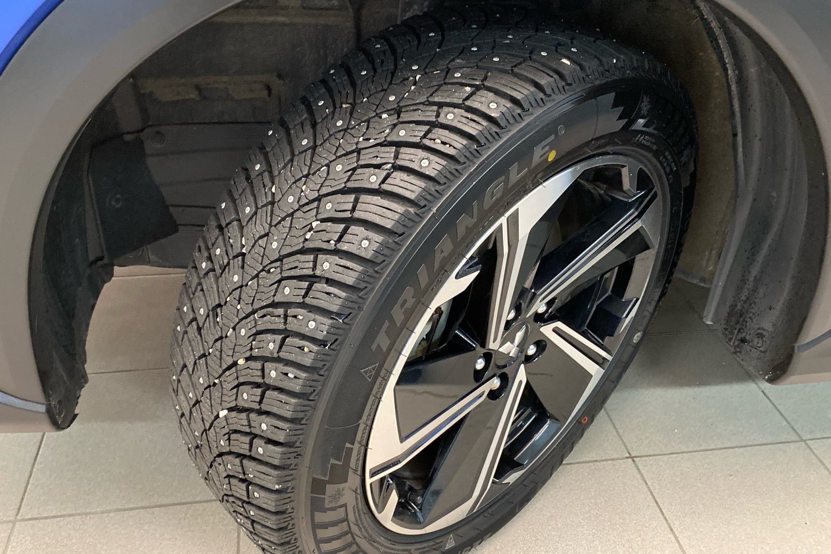 MITSUBISHI Eclipse Cross 2021