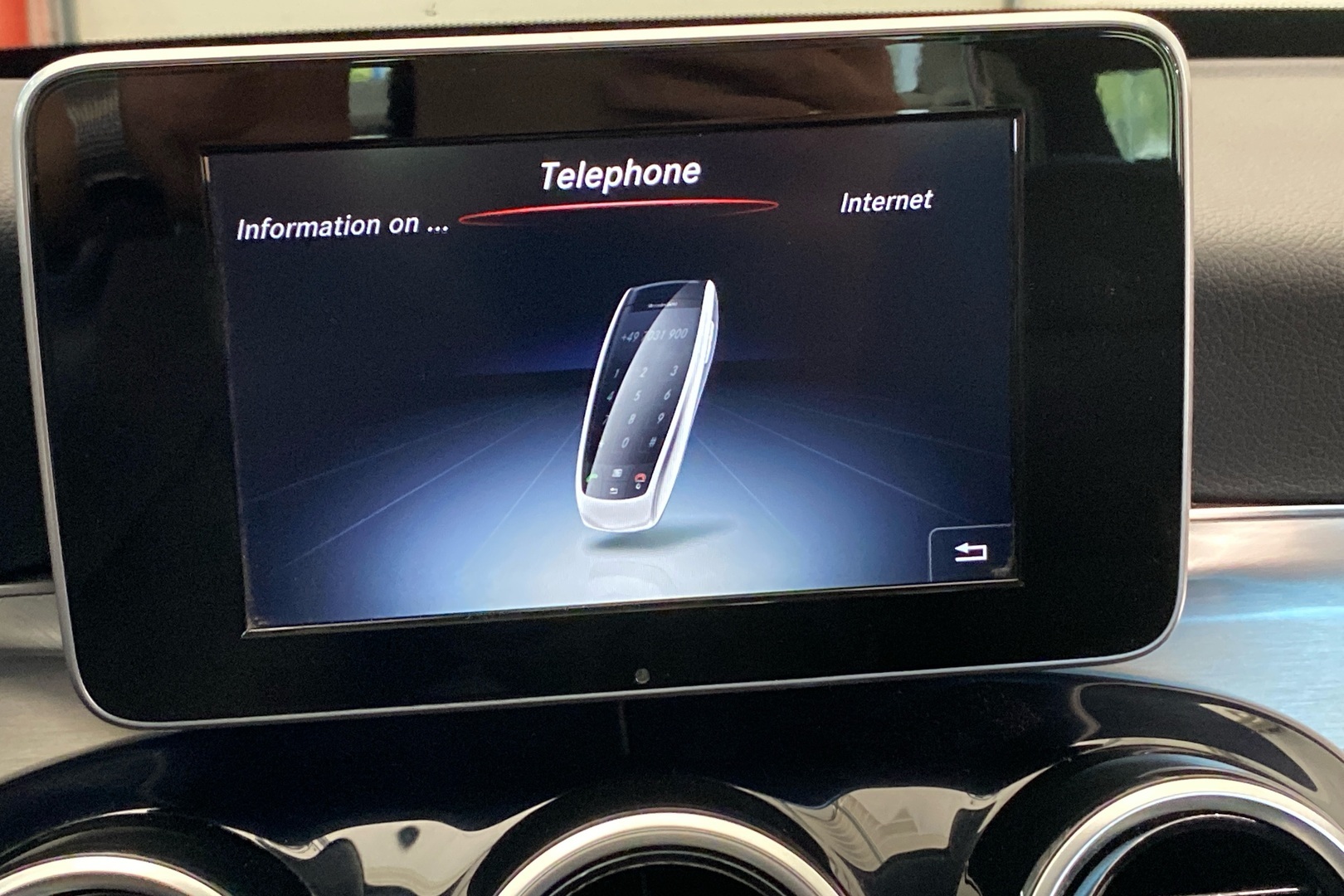 MERCEDES-BENZ C 2016