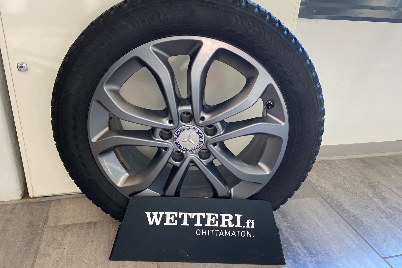 MERCEDES-BENZ C 2016