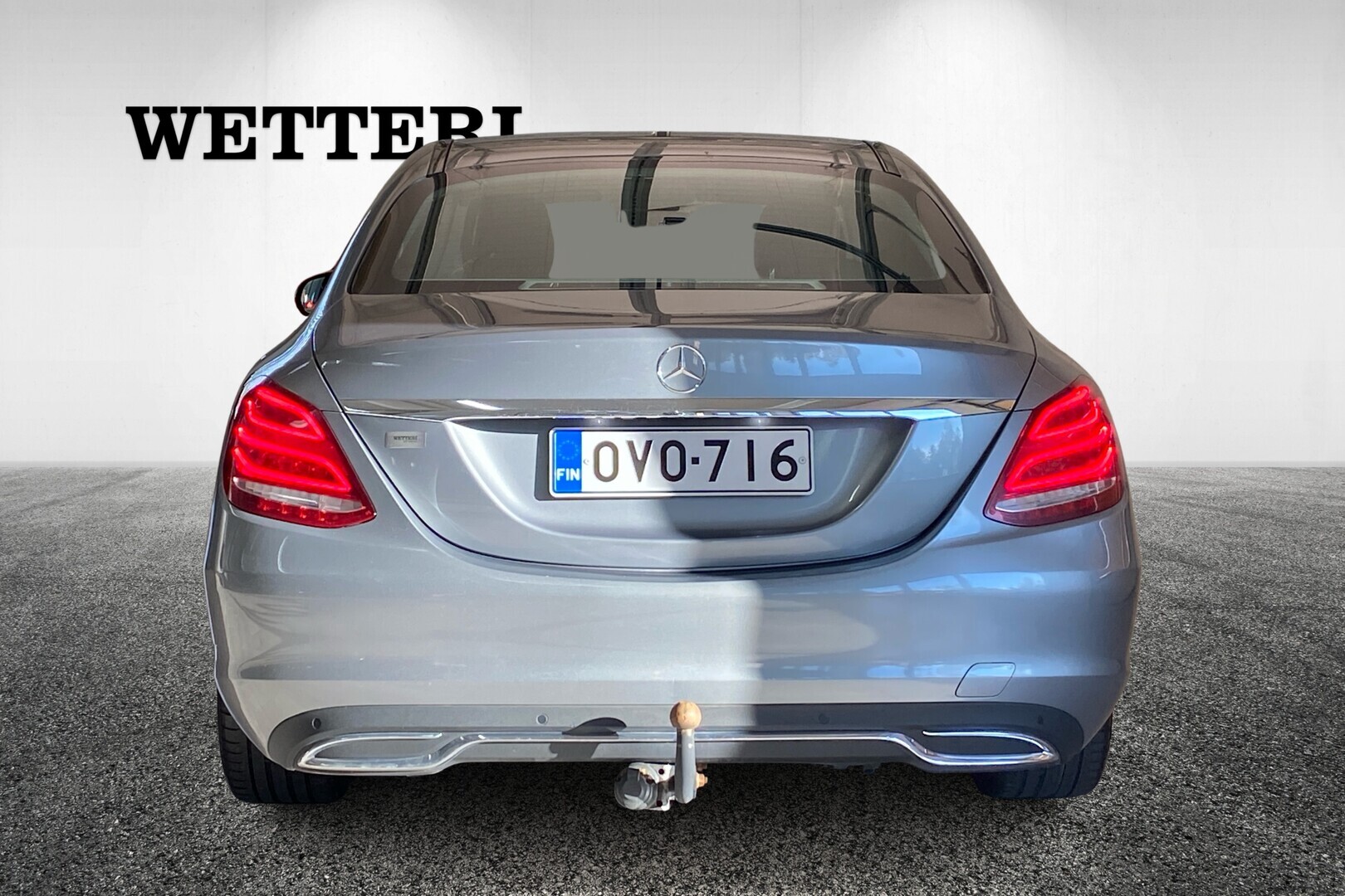 MERCEDES-BENZ C 2016