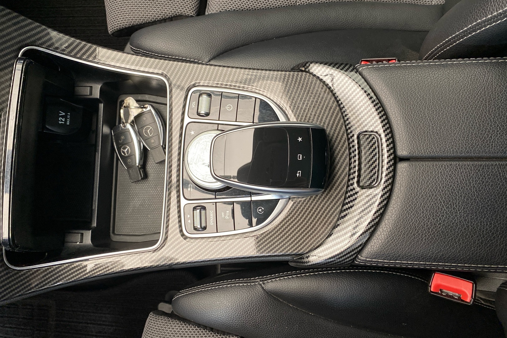 MERCEDES-BENZ C 2015