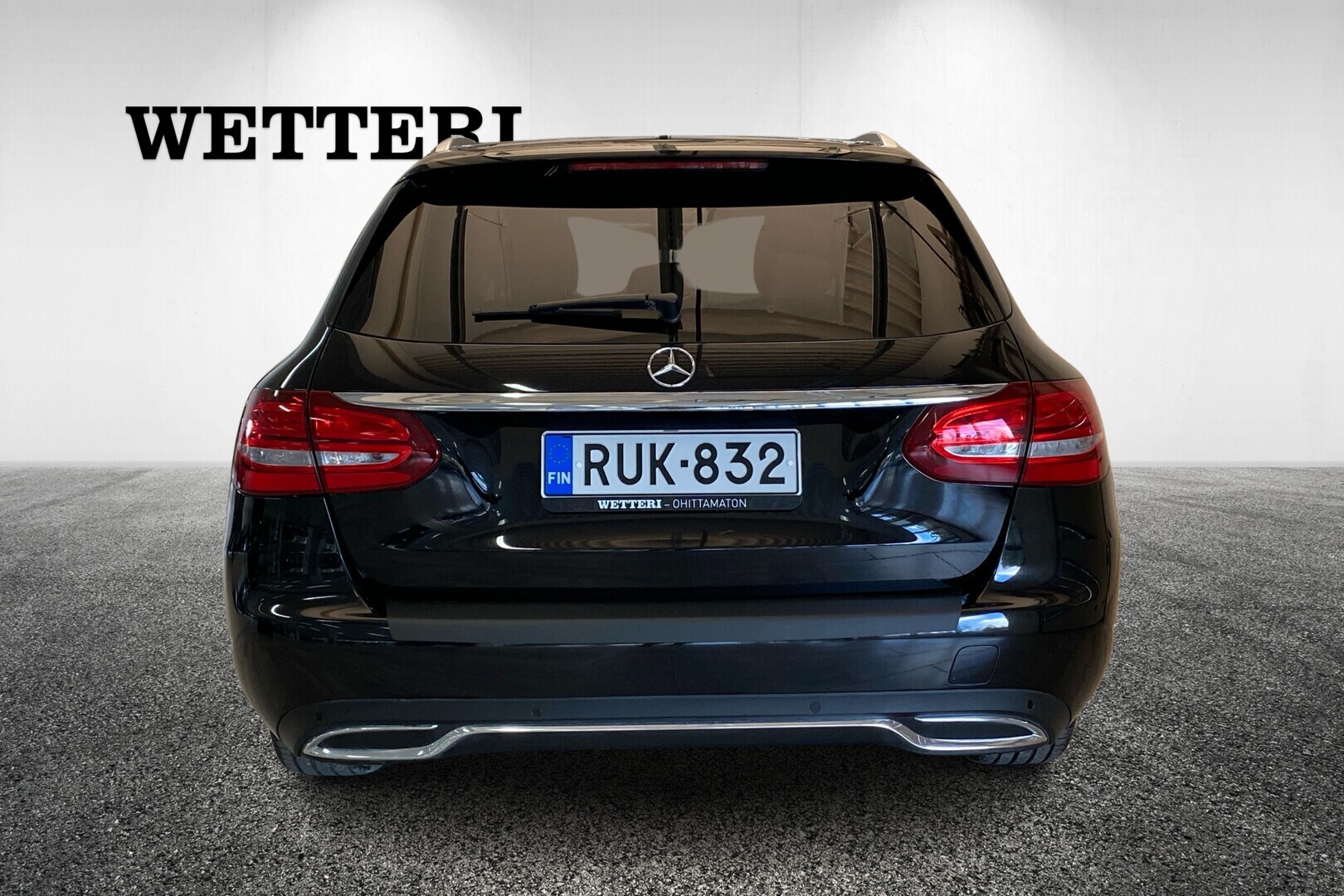 MERCEDES-BENZ C 2015