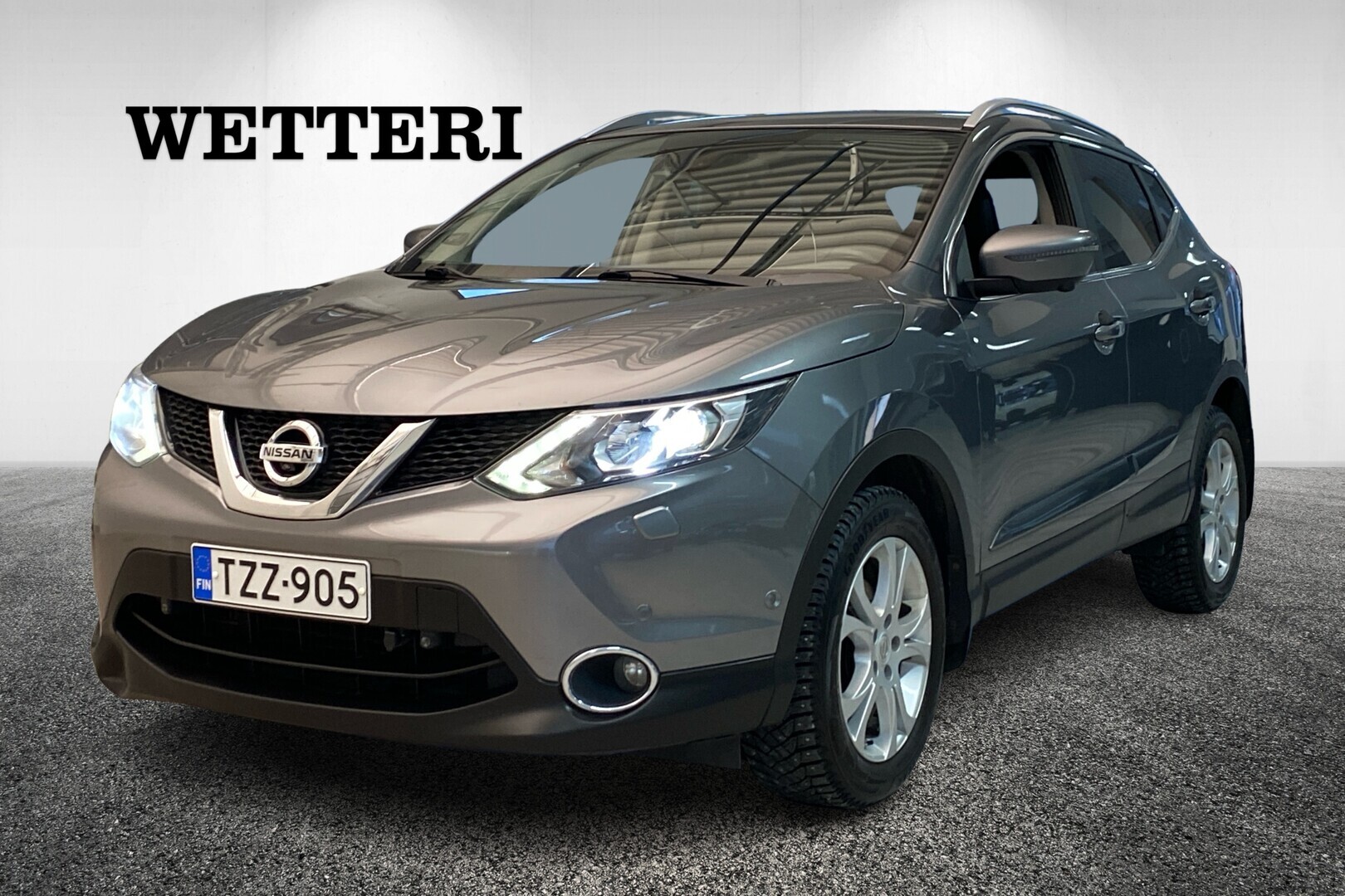 NISSAN Qashqai 2015