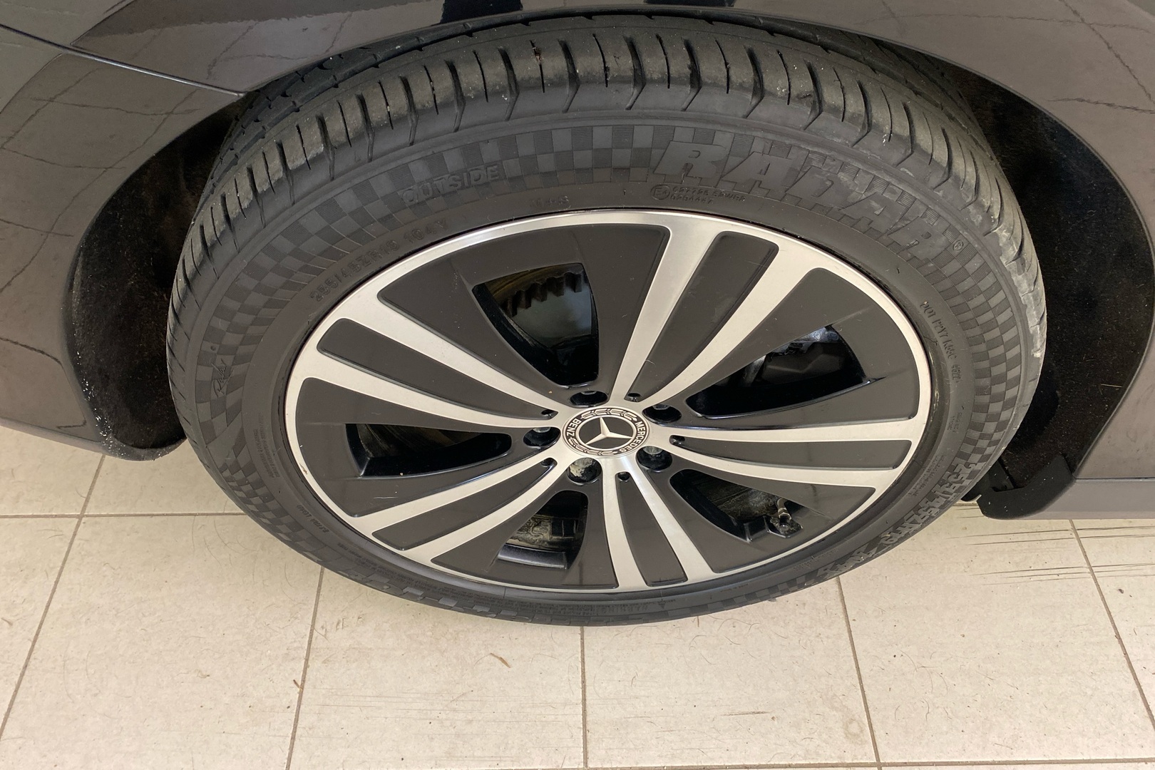 MERCEDES-BENZ EQE 2022