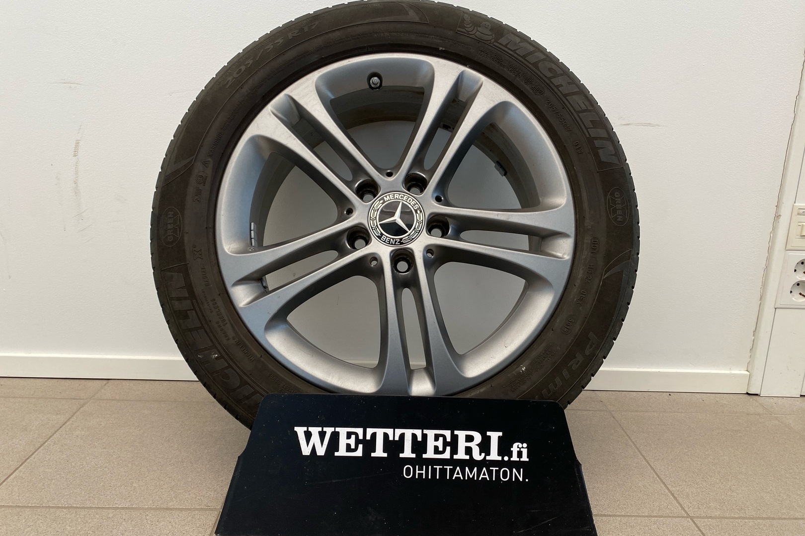 MERCEDES-BENZ A 2019