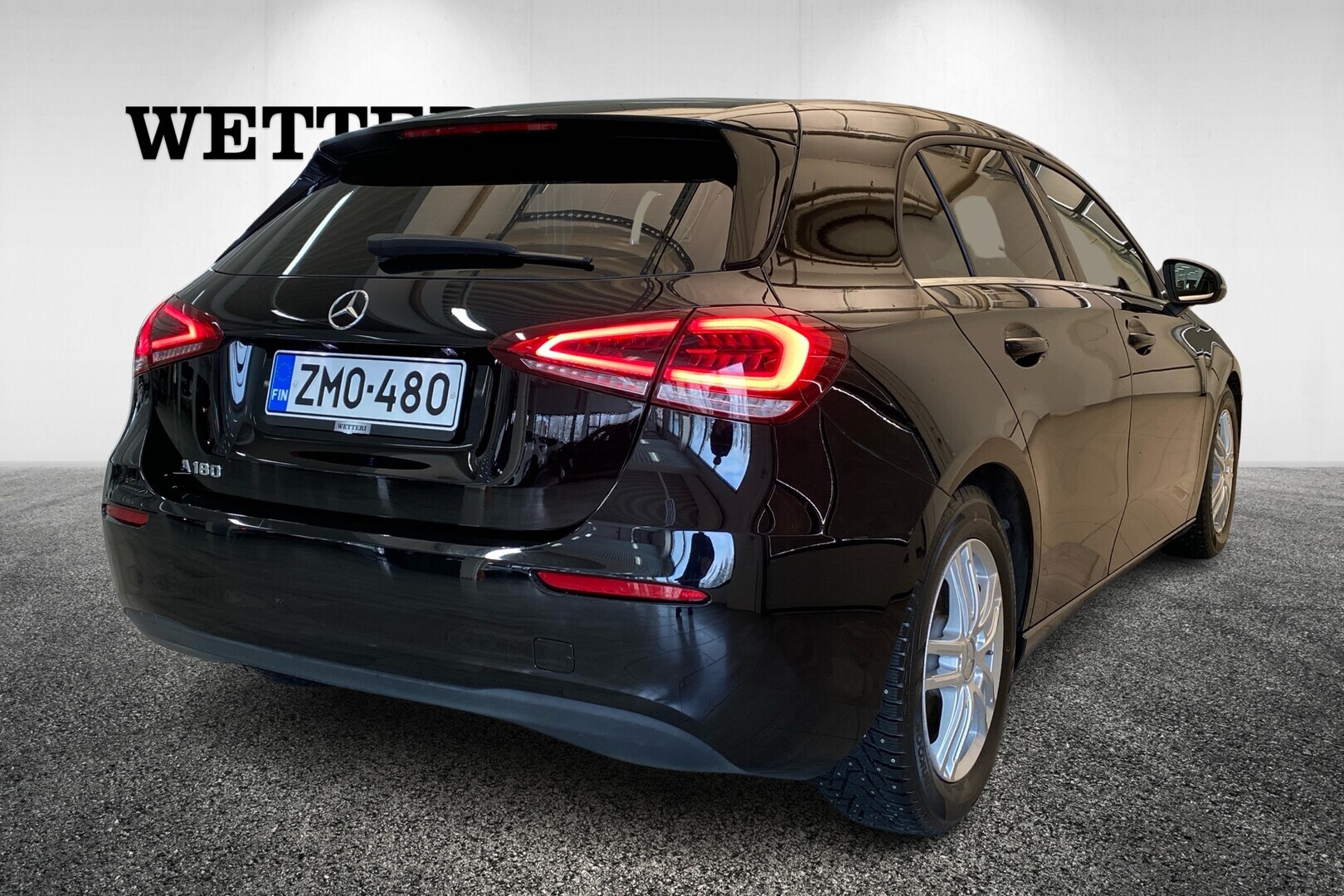 MERCEDES-BENZ A 2019