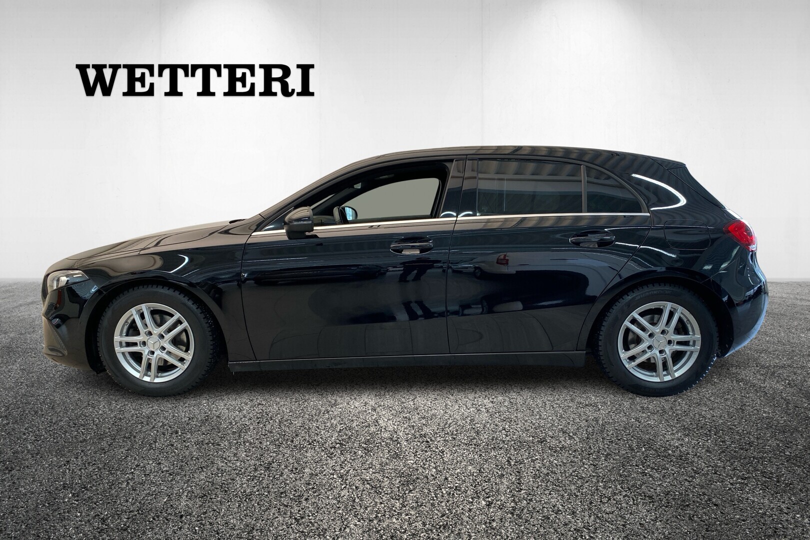 MERCEDES-BENZ A 2019