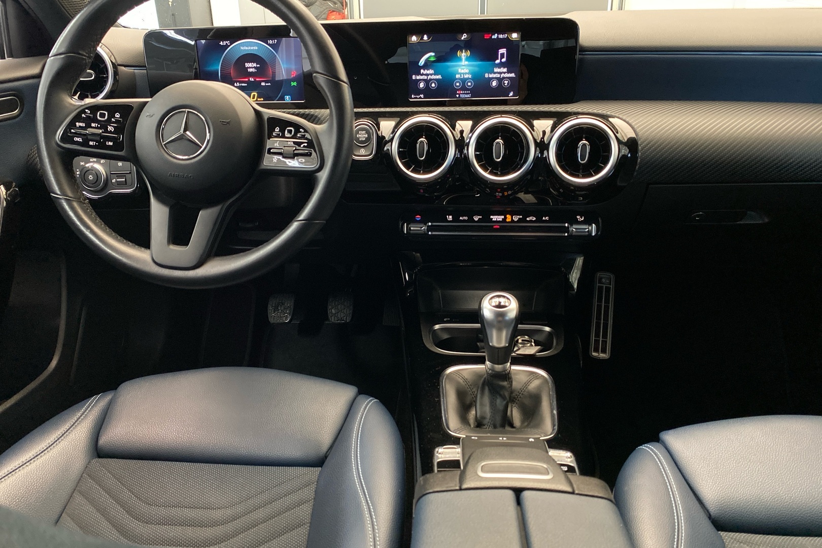 MERCEDES-BENZ A 2019