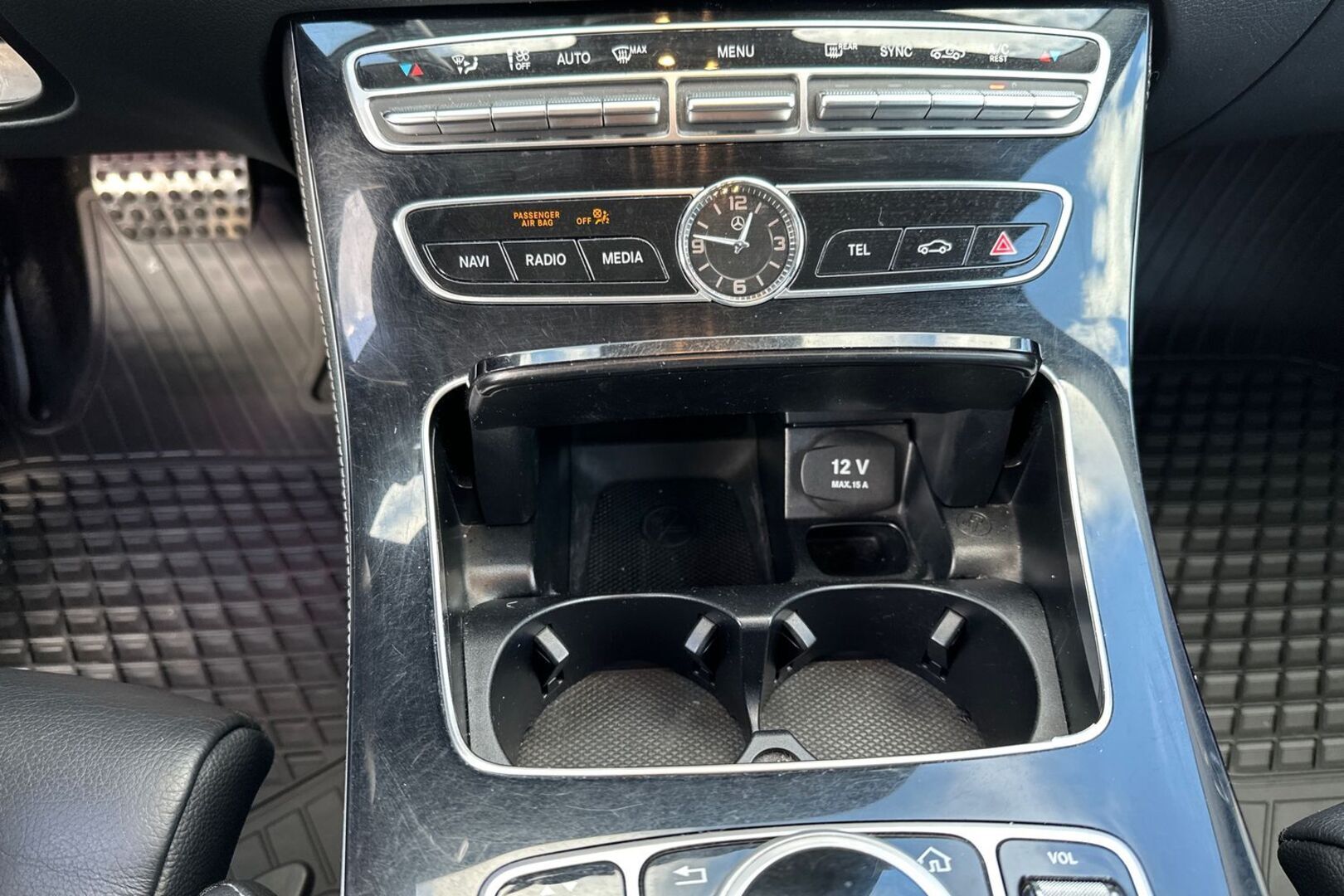 MERCEDES-BENZ E 2018