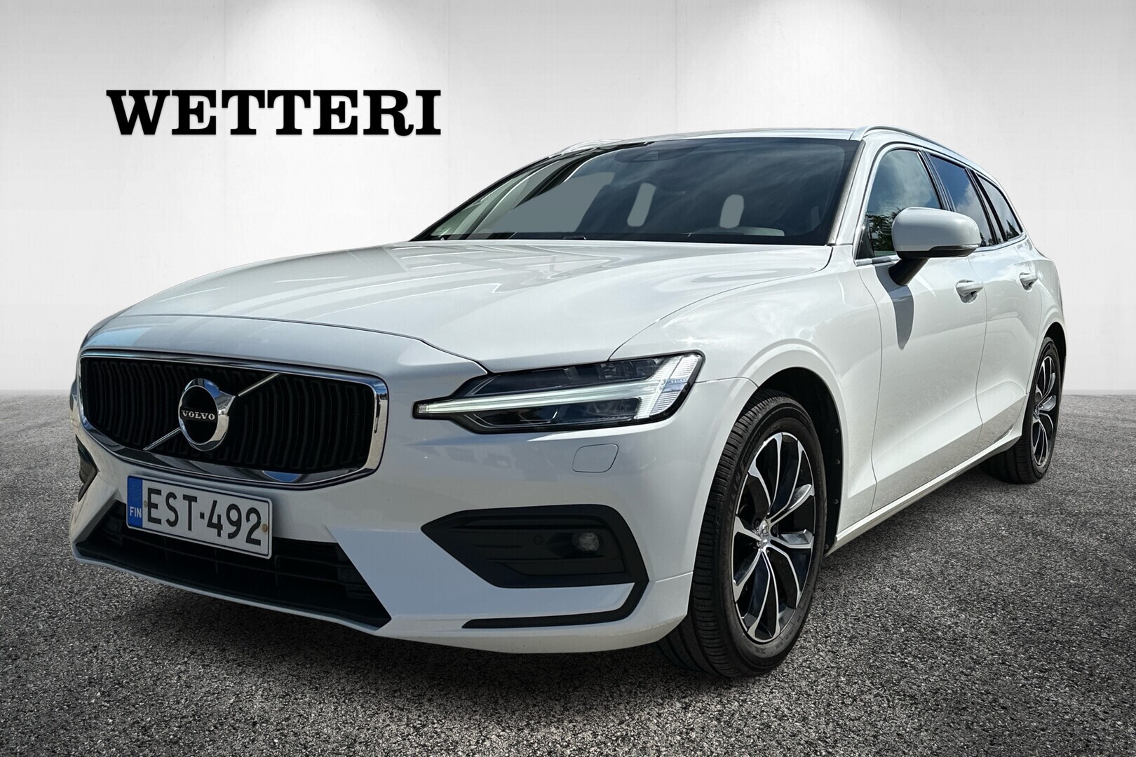 VOLVO V60 2021