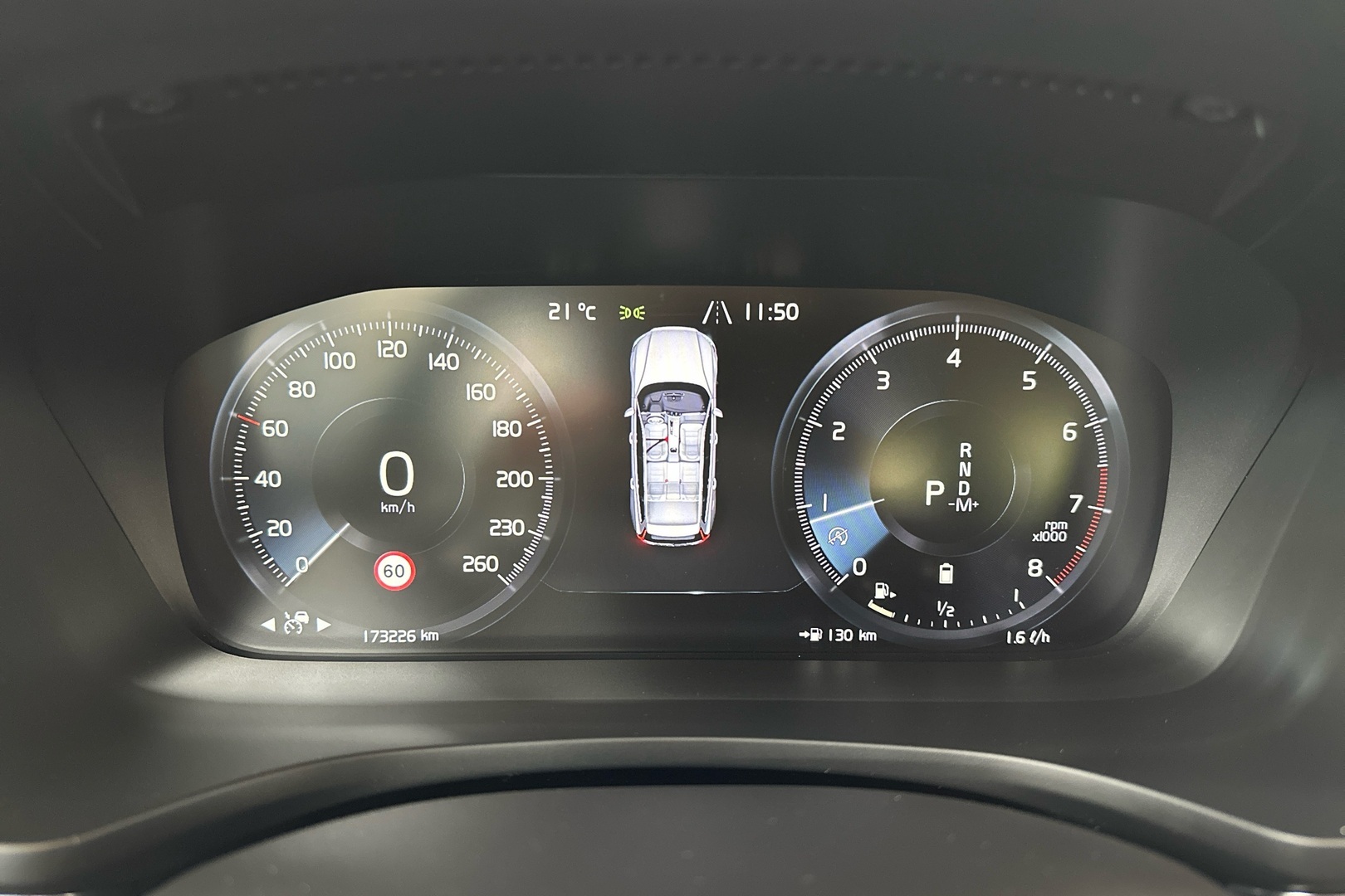 VOLVO V60 2021
