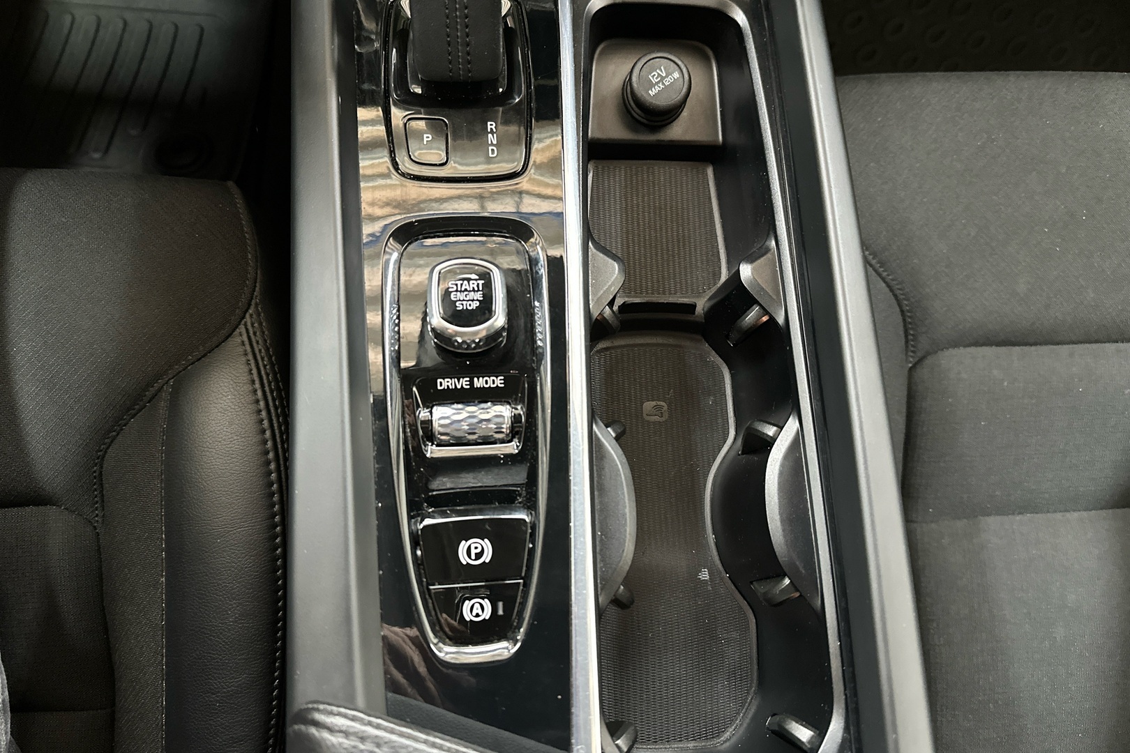 VOLVO V60 2021