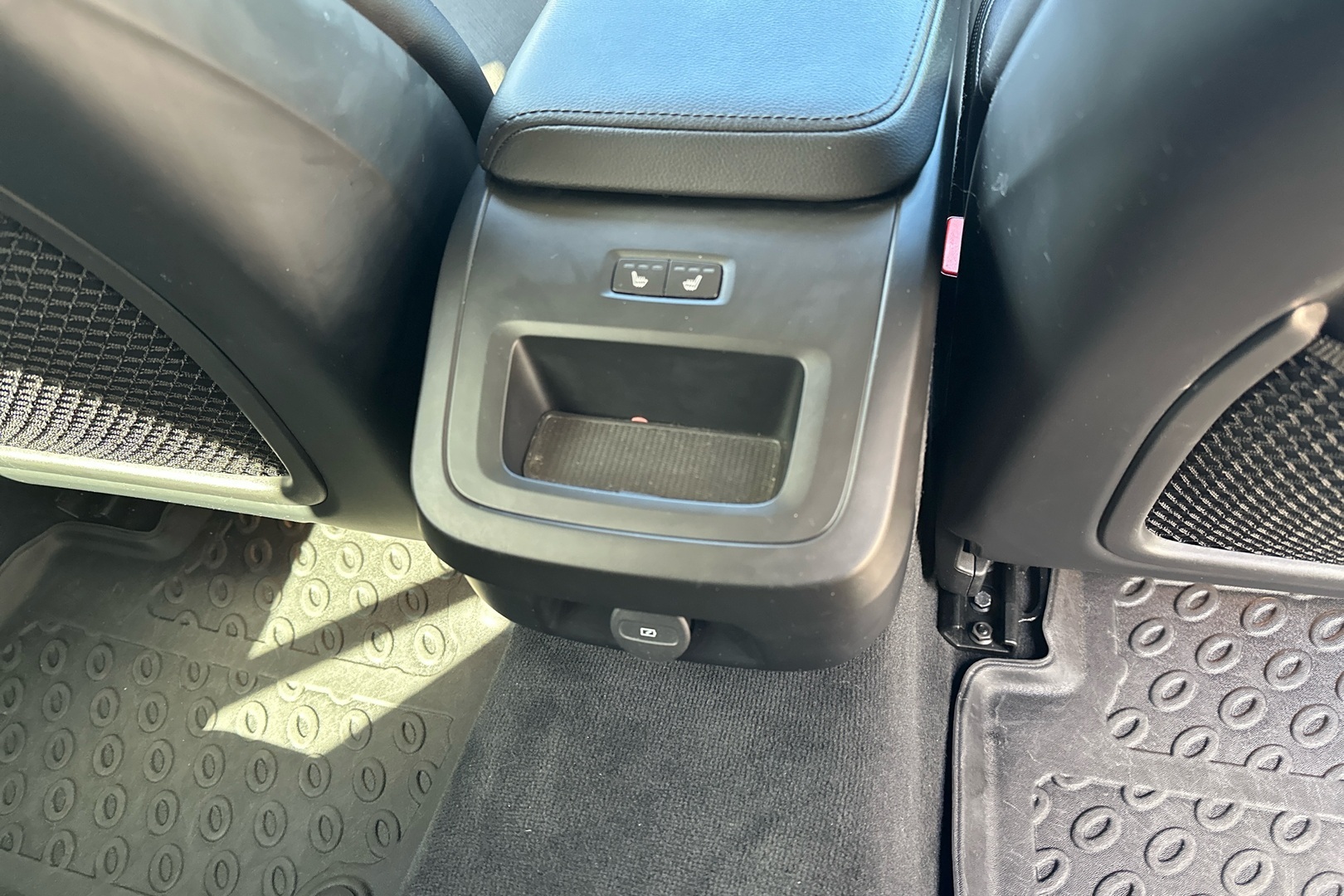 VOLVO V60 2021