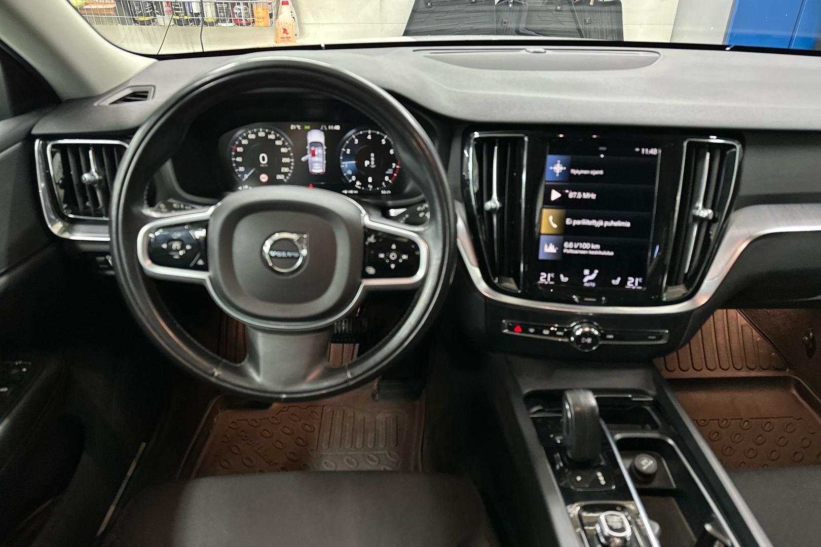 VOLVO V60 2021