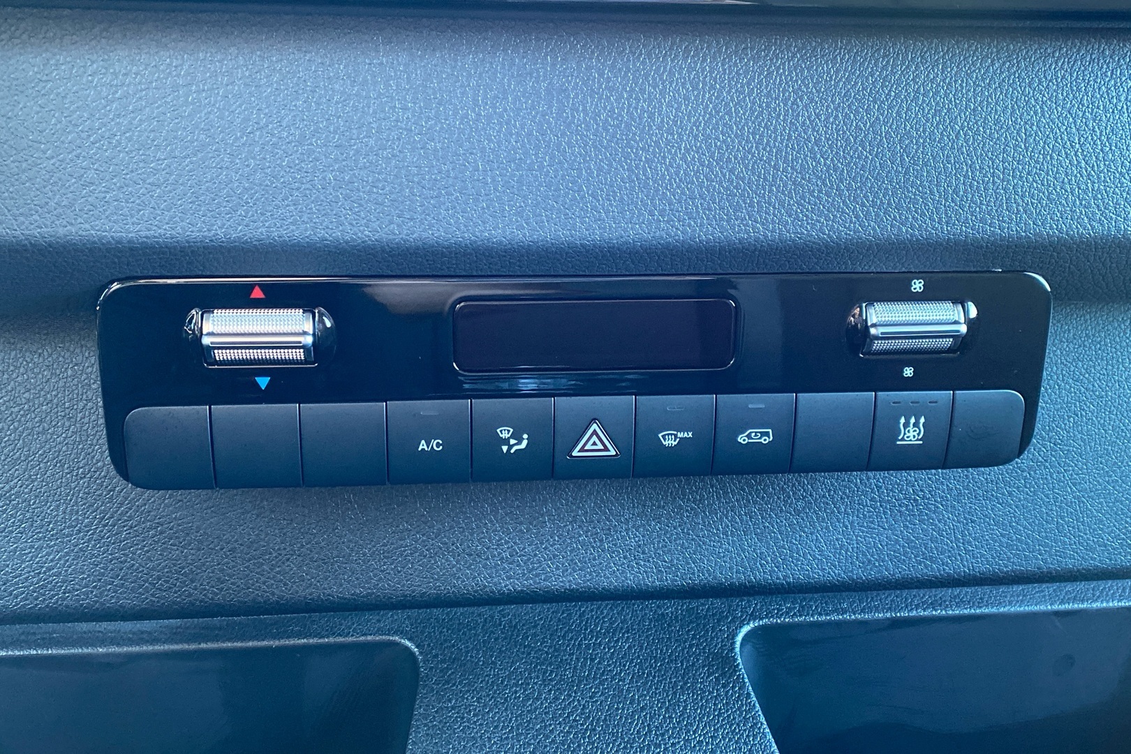 MERCEDES-BENZ Sprinter 2025