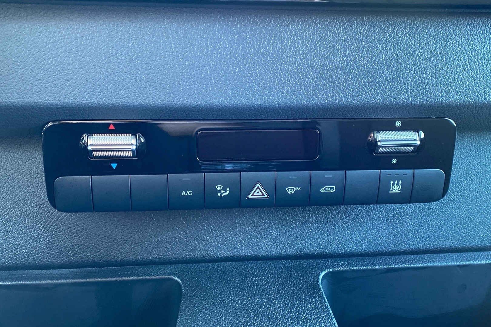 MERCEDES-BENZ Sprinter 2025