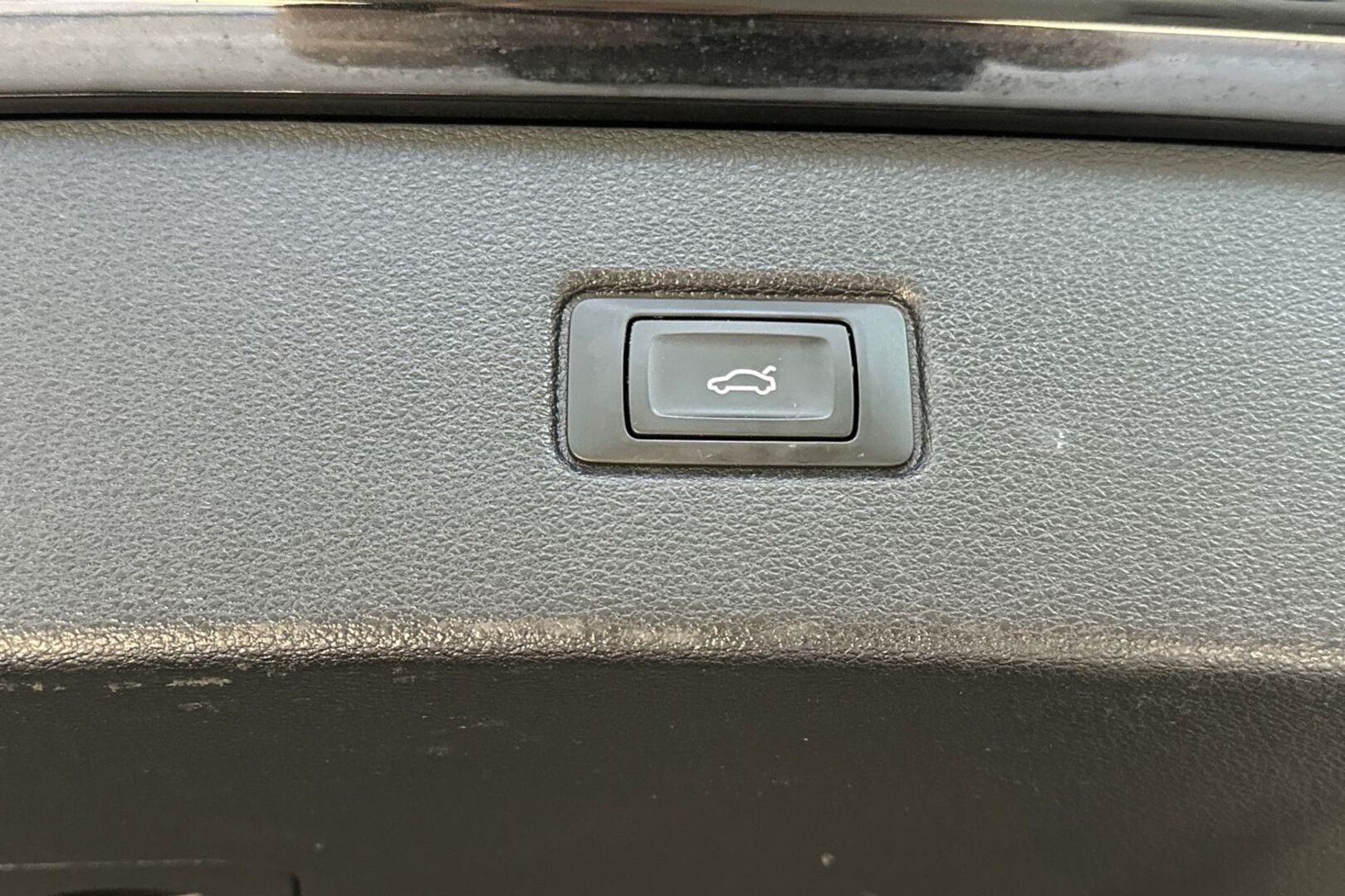 AUDI Q7 2016