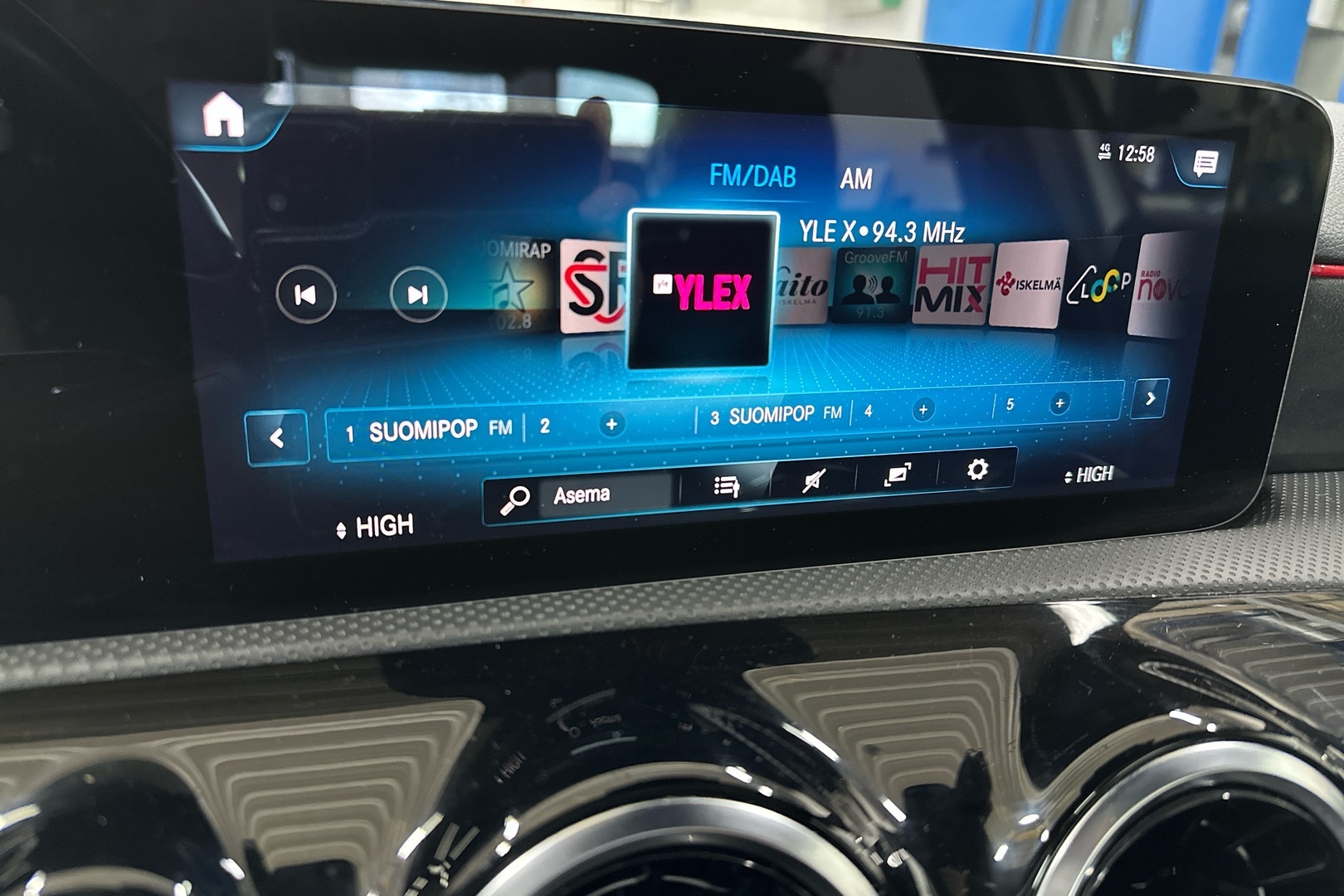 MERCEDES-BENZ A 2020