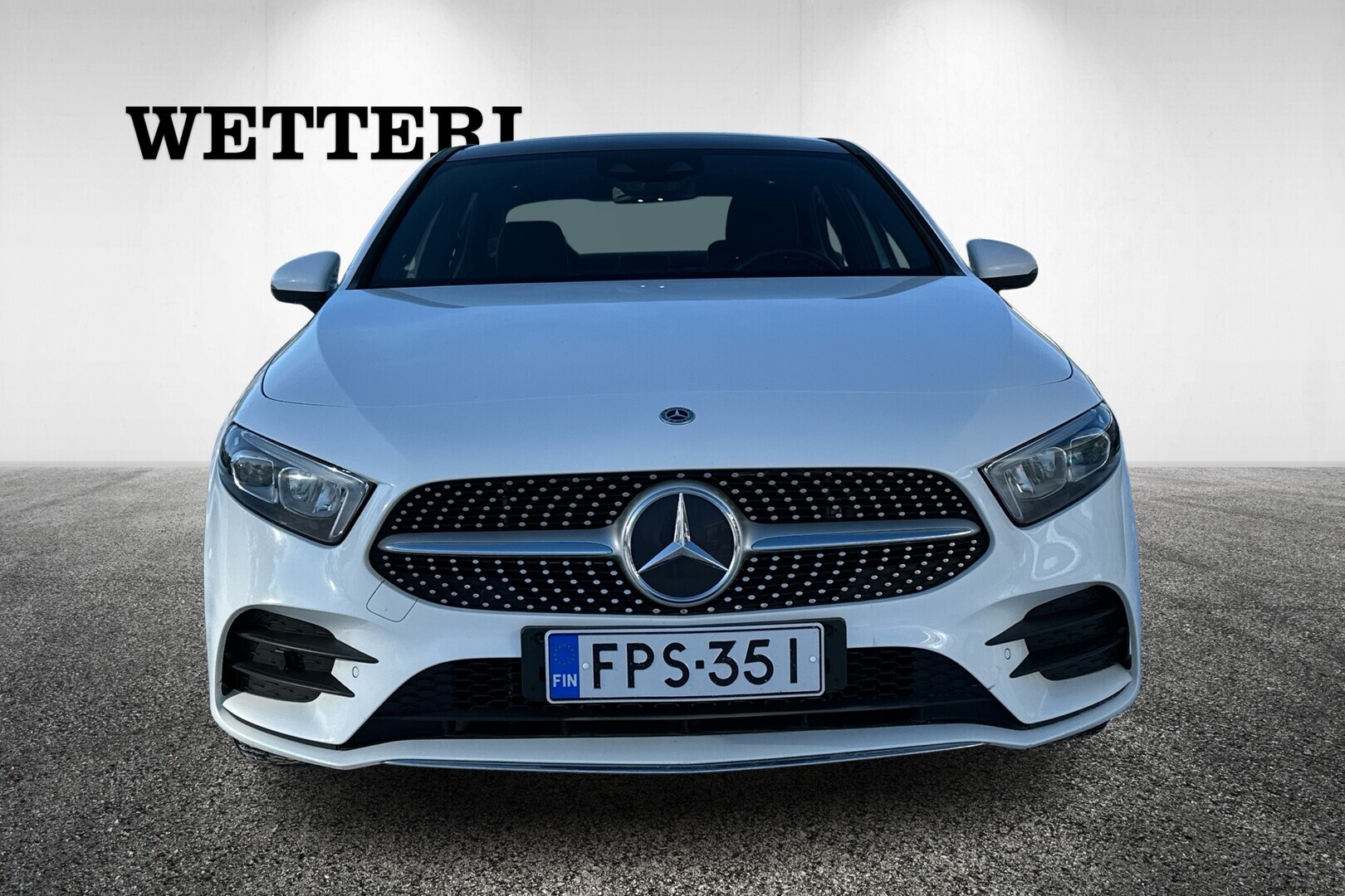 MERCEDES-BENZ A 2020