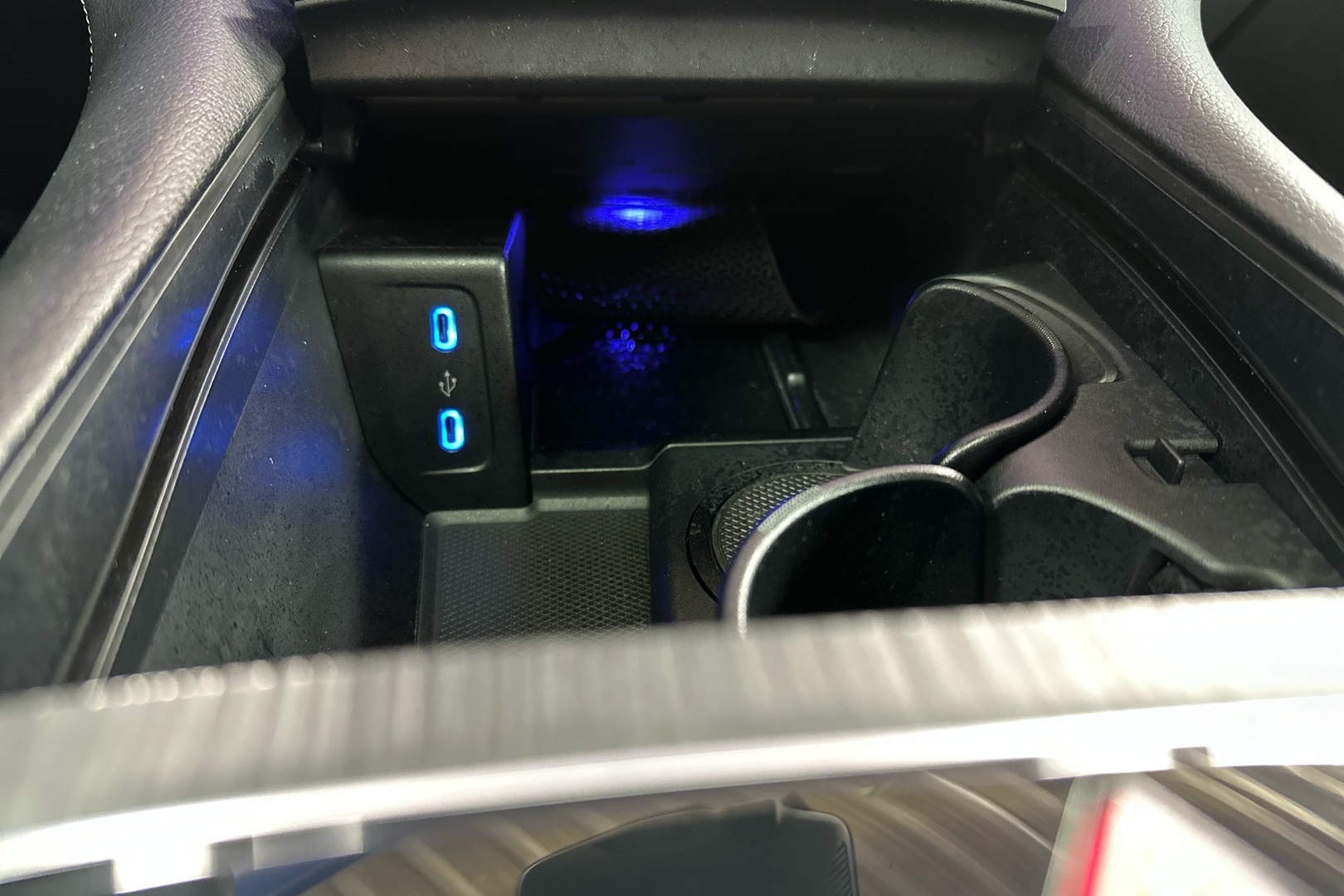 MERCEDES-BENZ EQS 2023