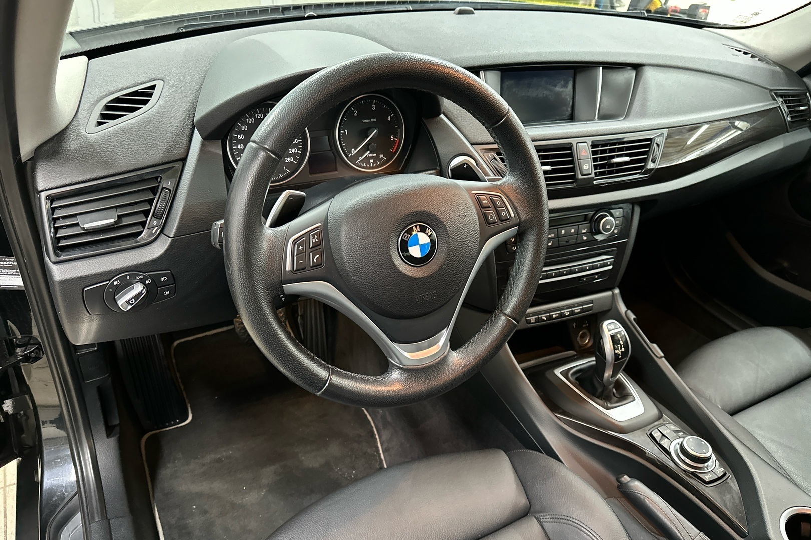 BMW X1 2012