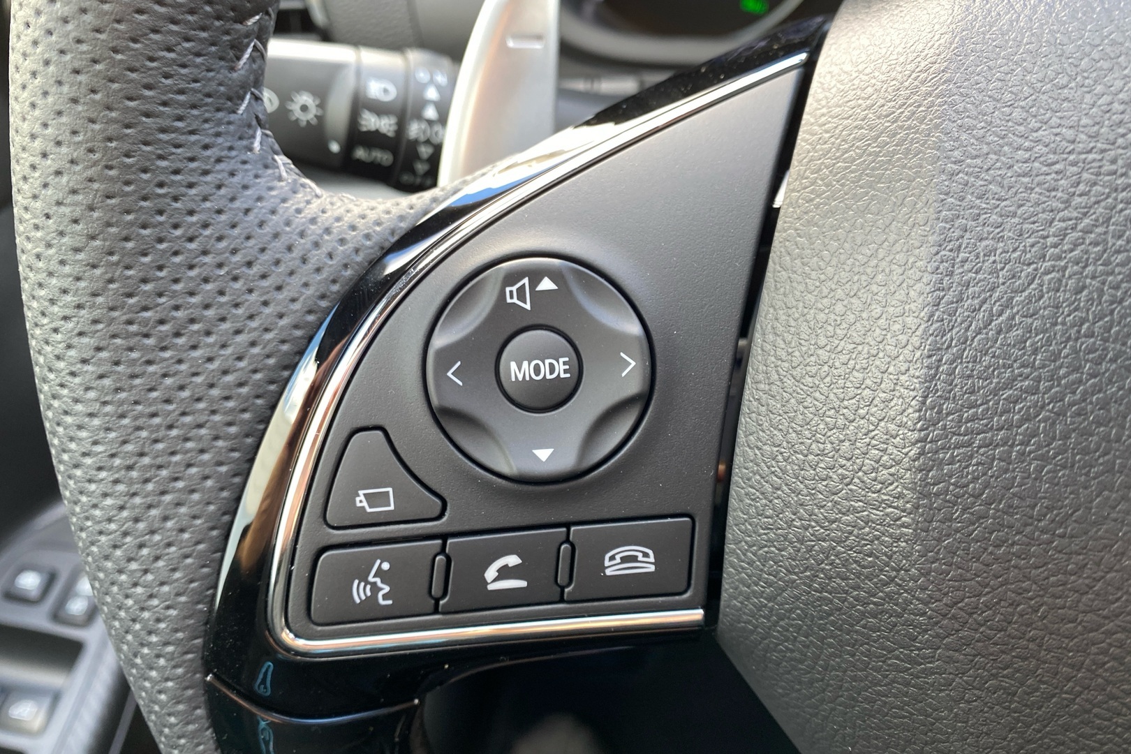 MITSUBISHI Eclipse Cross 2023