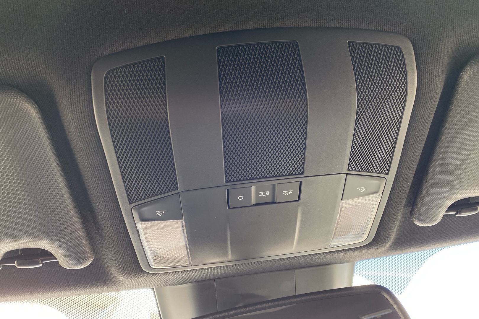 MITSUBISHI Eclipse Cross 2023