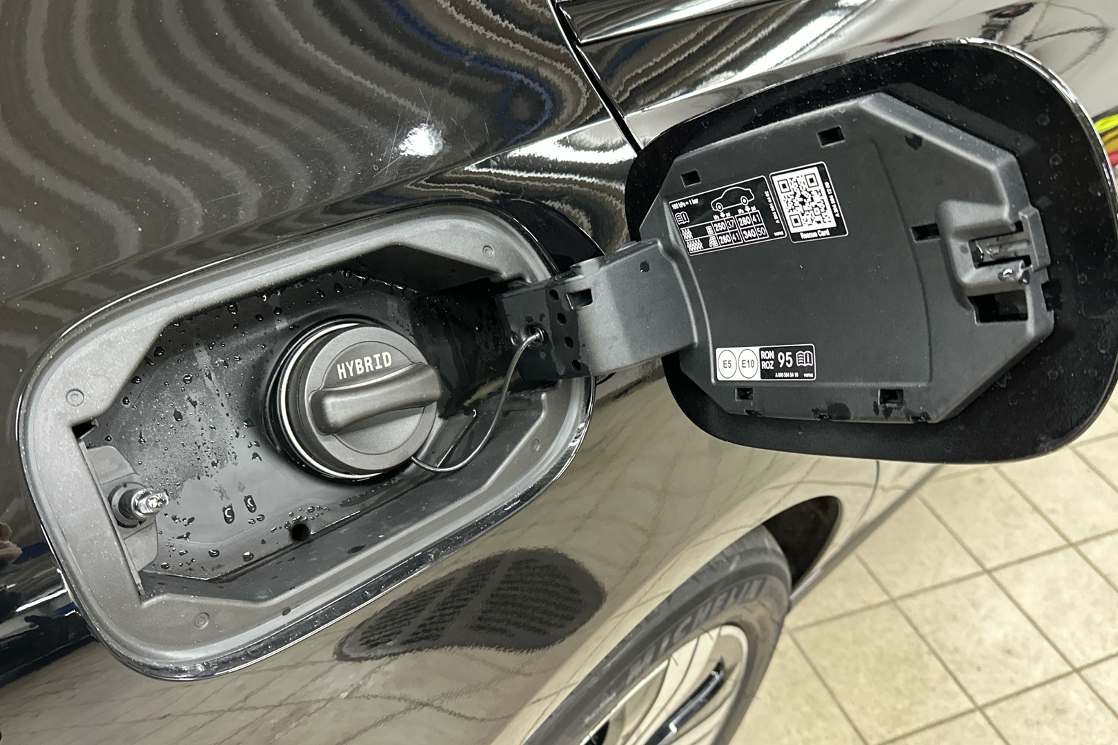 MERCEDES-BENZ C 2023