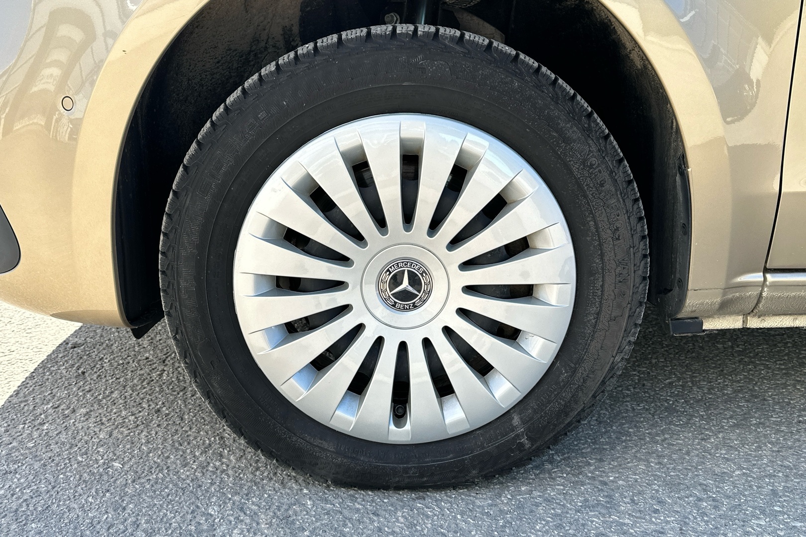 MERCEDES-BENZ Vito 2024