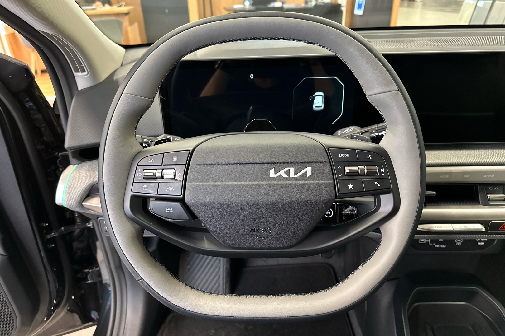 KIA EV4 2026