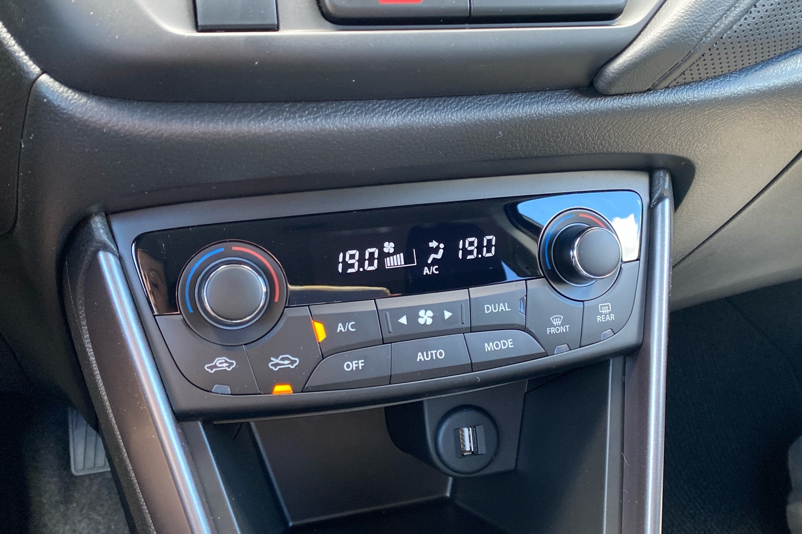 SUZUKI S-CROSS 2026