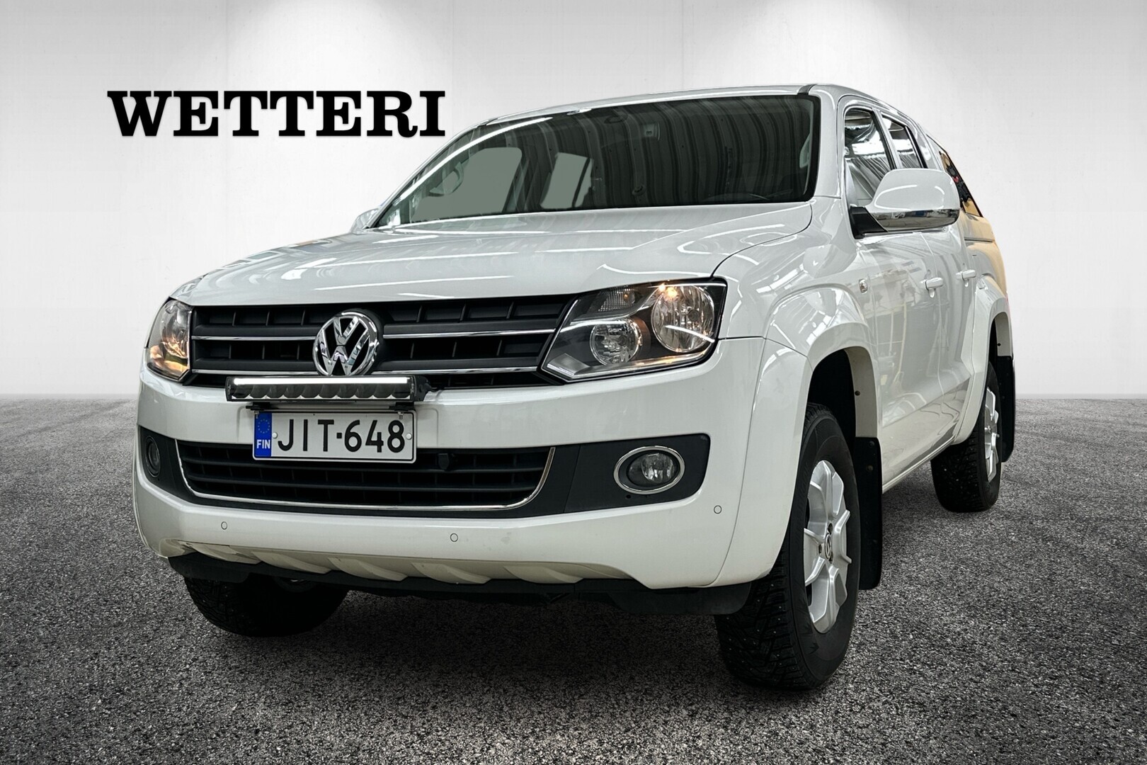 VOLKSWAGEN Amarok 2012