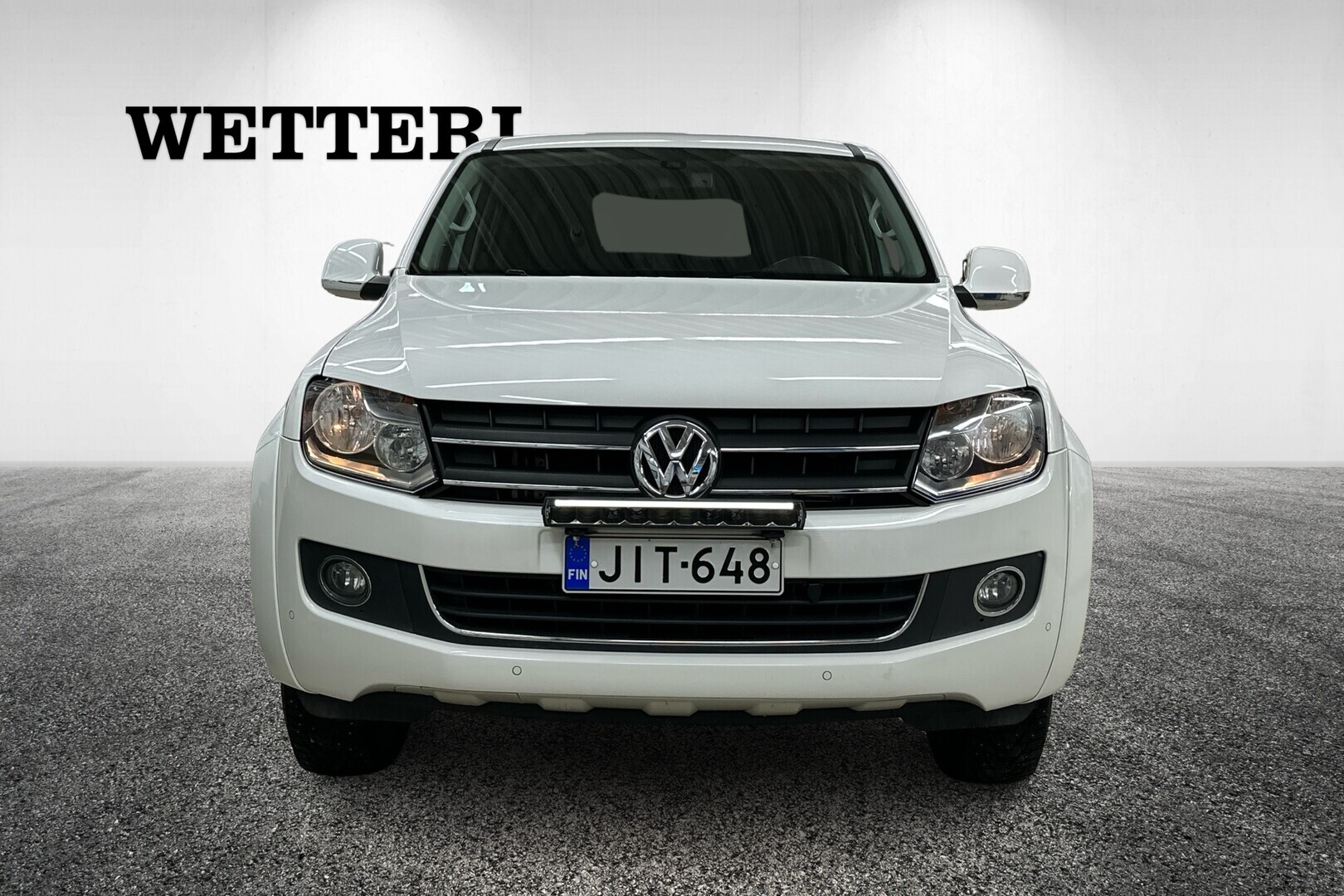 VOLKSWAGEN Amarok 2012
