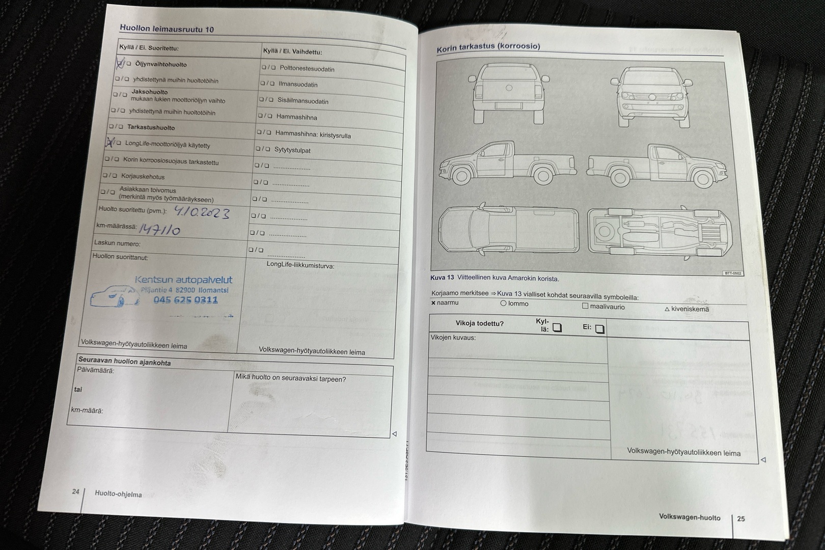 VOLKSWAGEN Amarok 2012