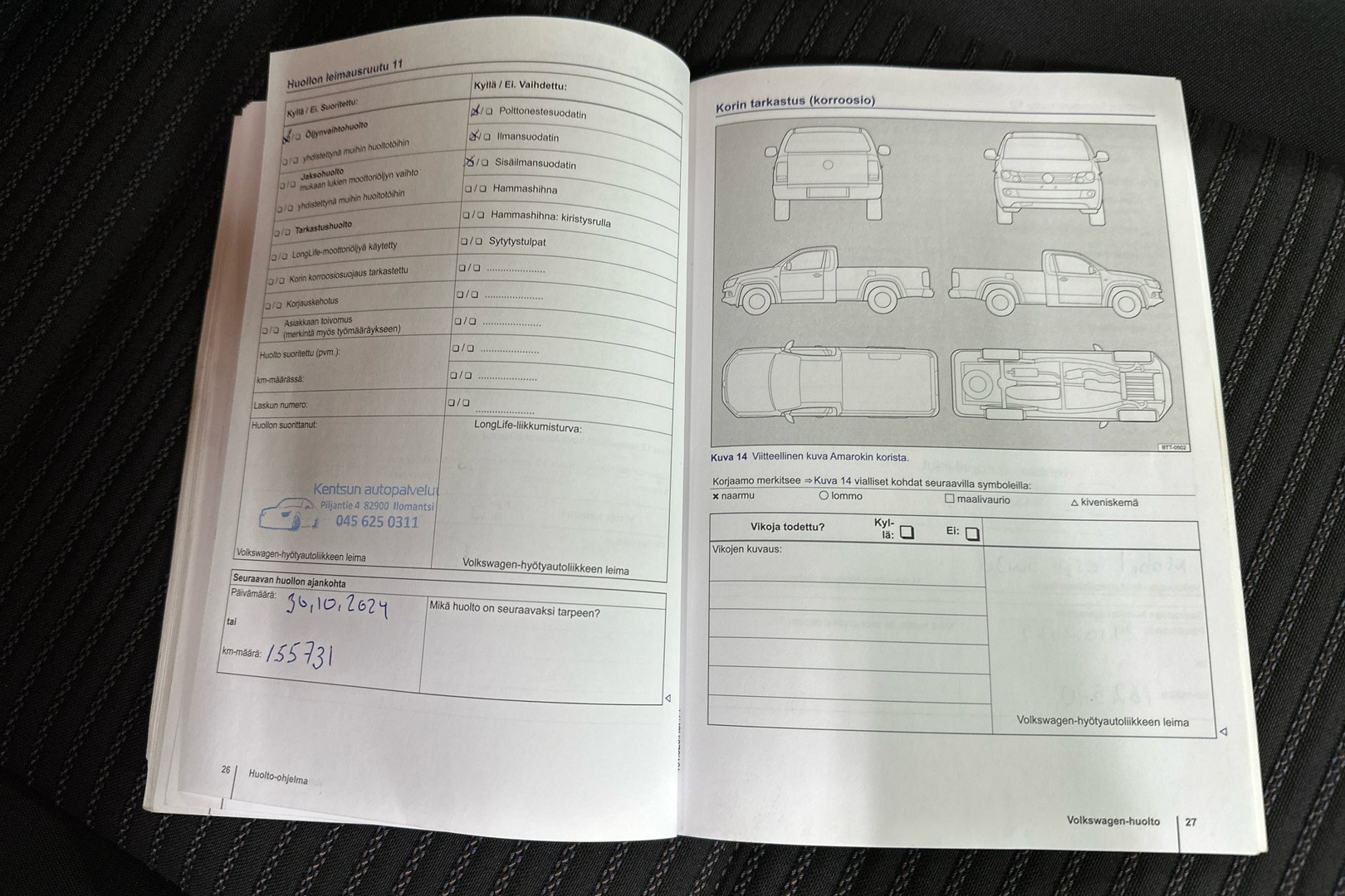 VOLKSWAGEN Amarok 2012