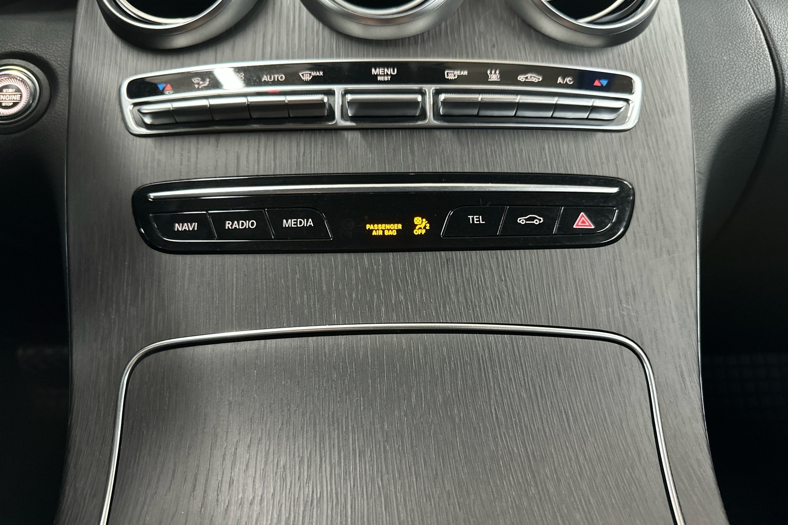 MERCEDES-BENZ C 2020