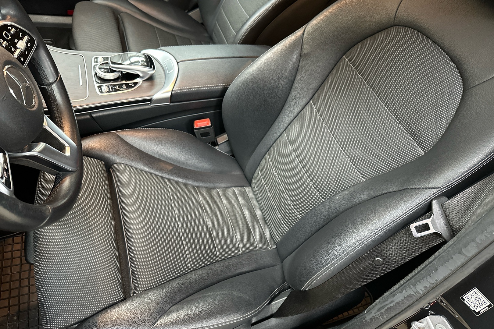 MERCEDES-BENZ C 2020