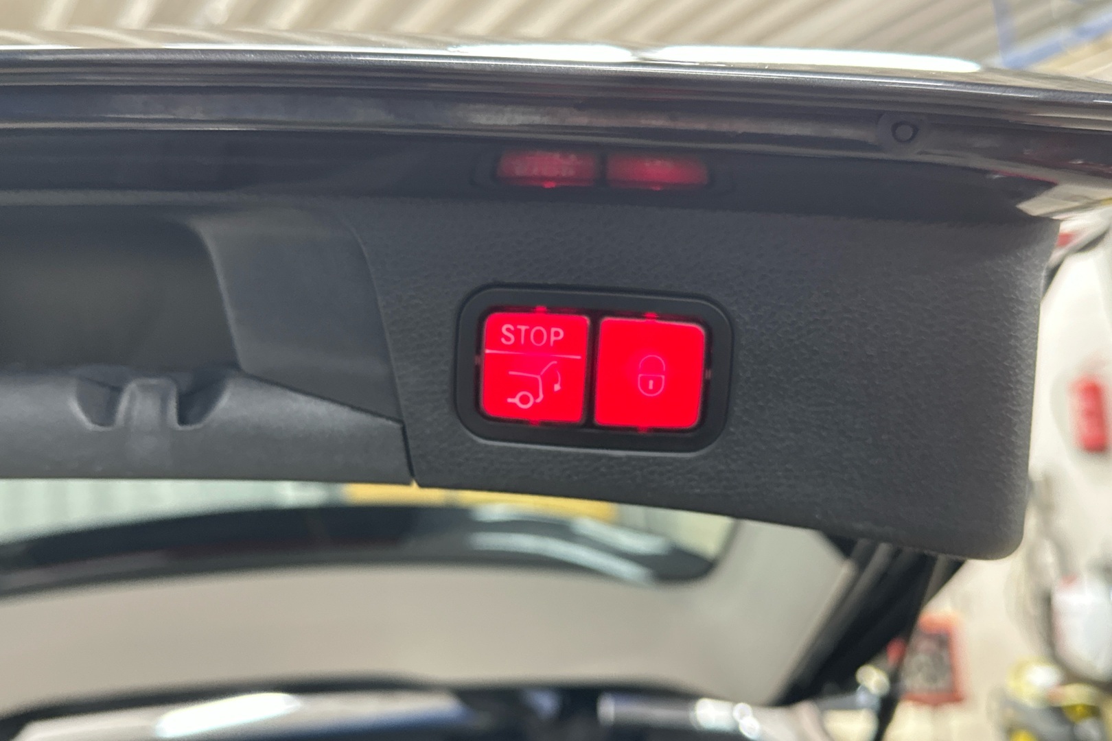 MERCEDES-BENZ C 2020