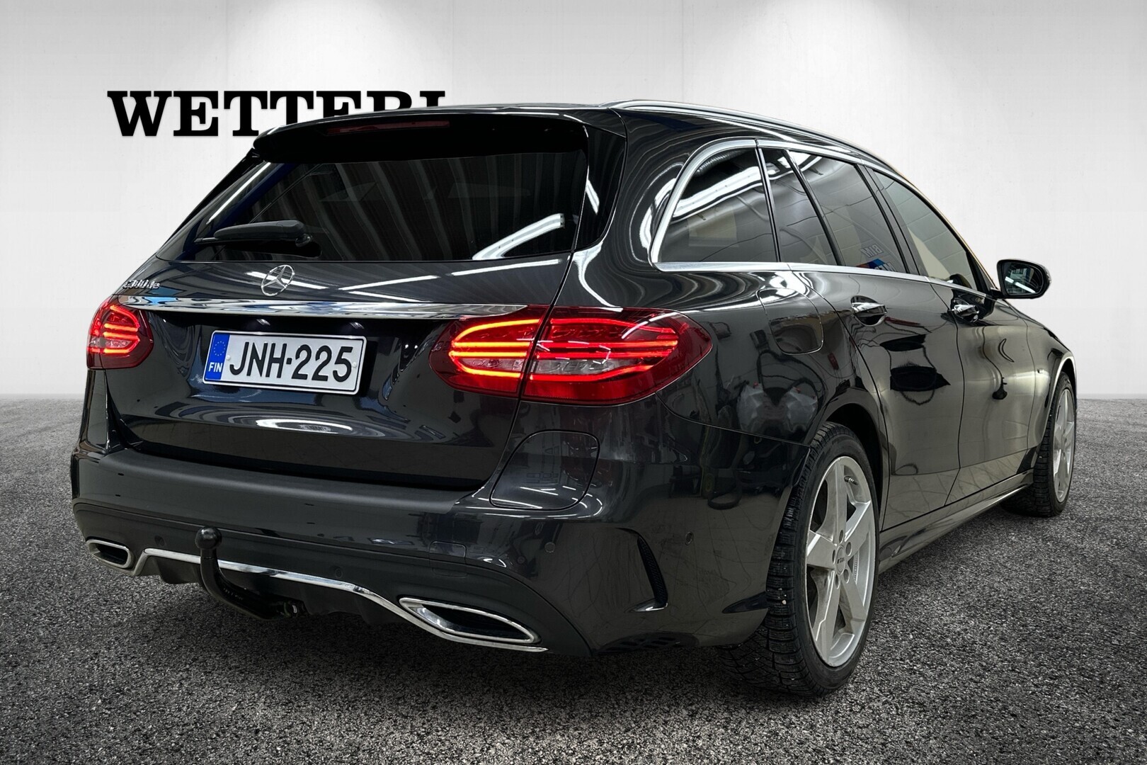 MERCEDES-BENZ C 2020