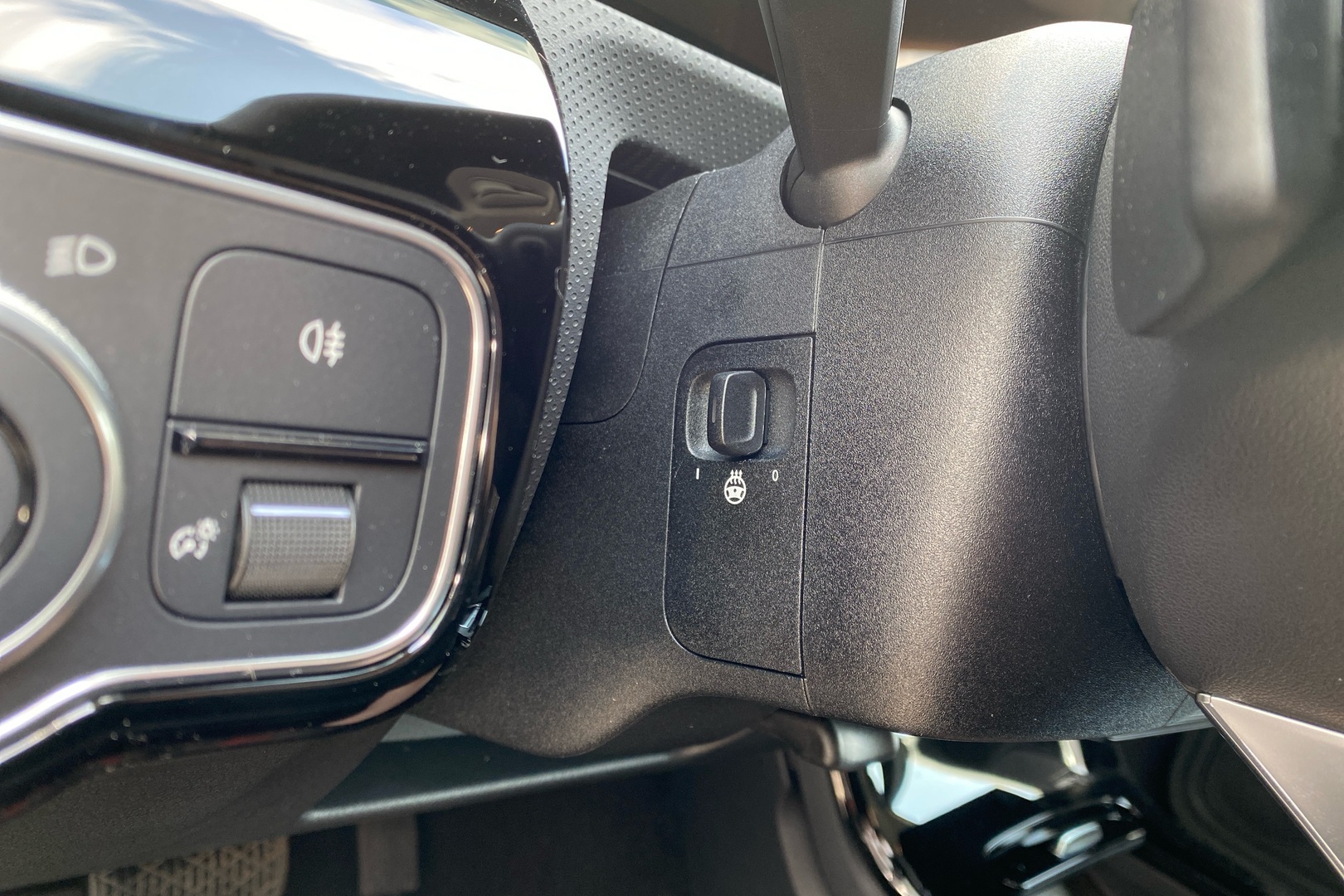 MERCEDES-BENZ A 2025