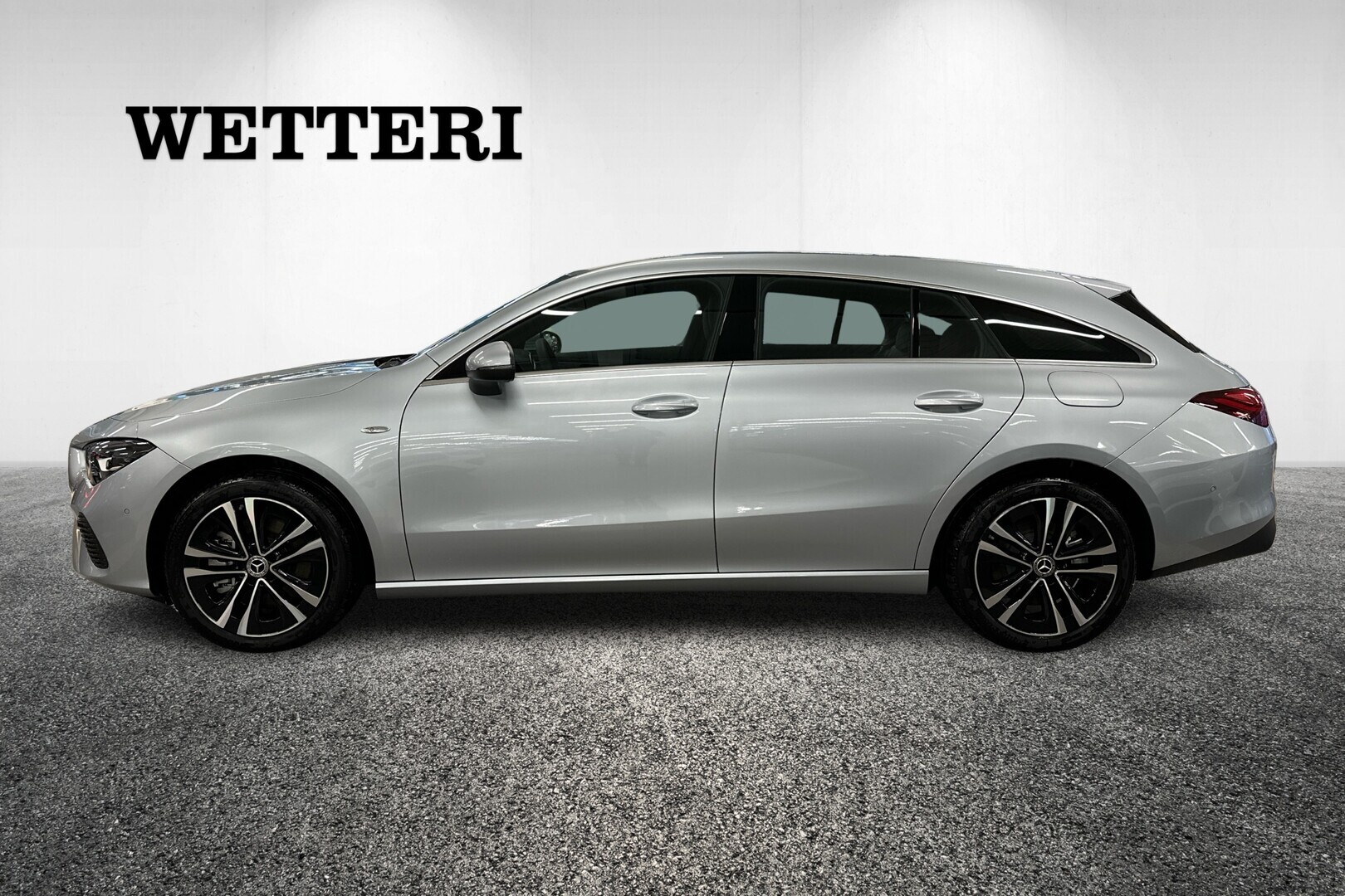 MERCEDES-BENZ CLA 2025