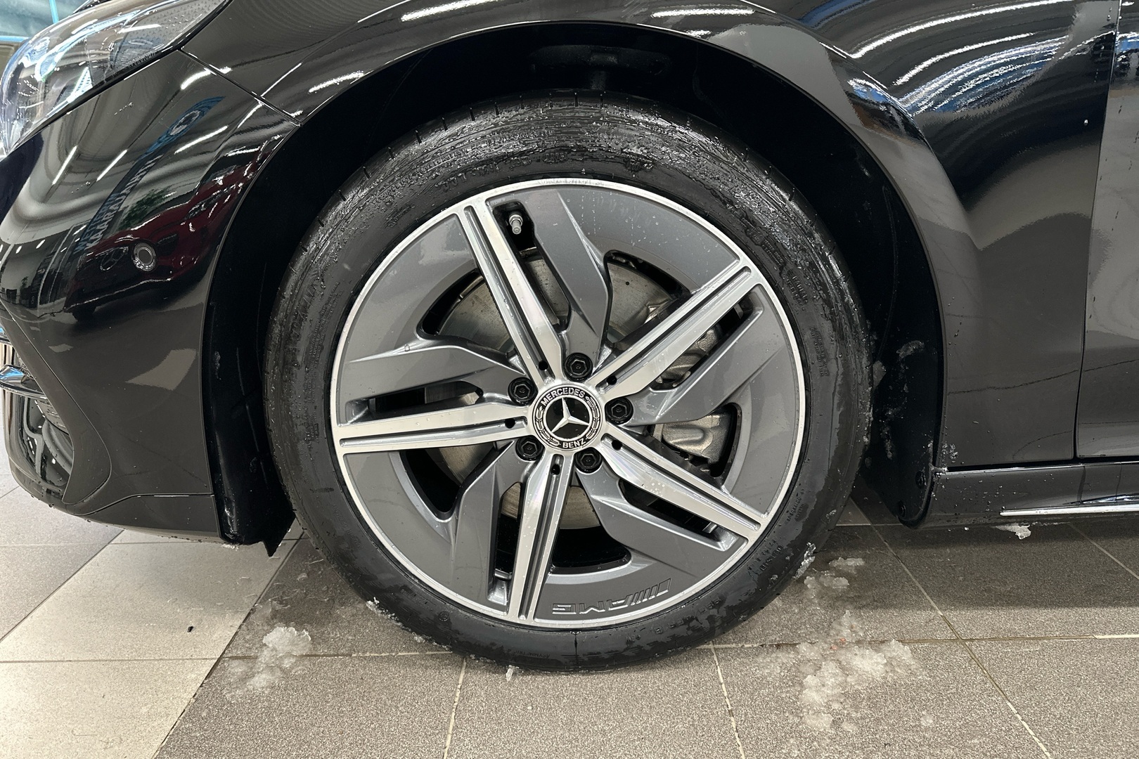 MERCEDES-BENZ CLA 2025