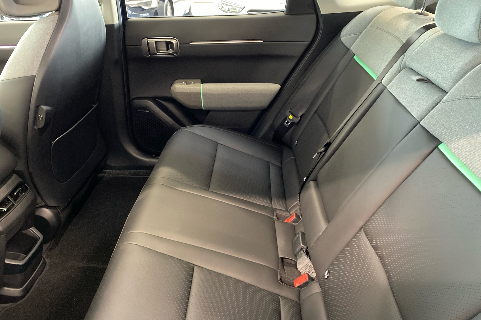 KIA EV4 2026