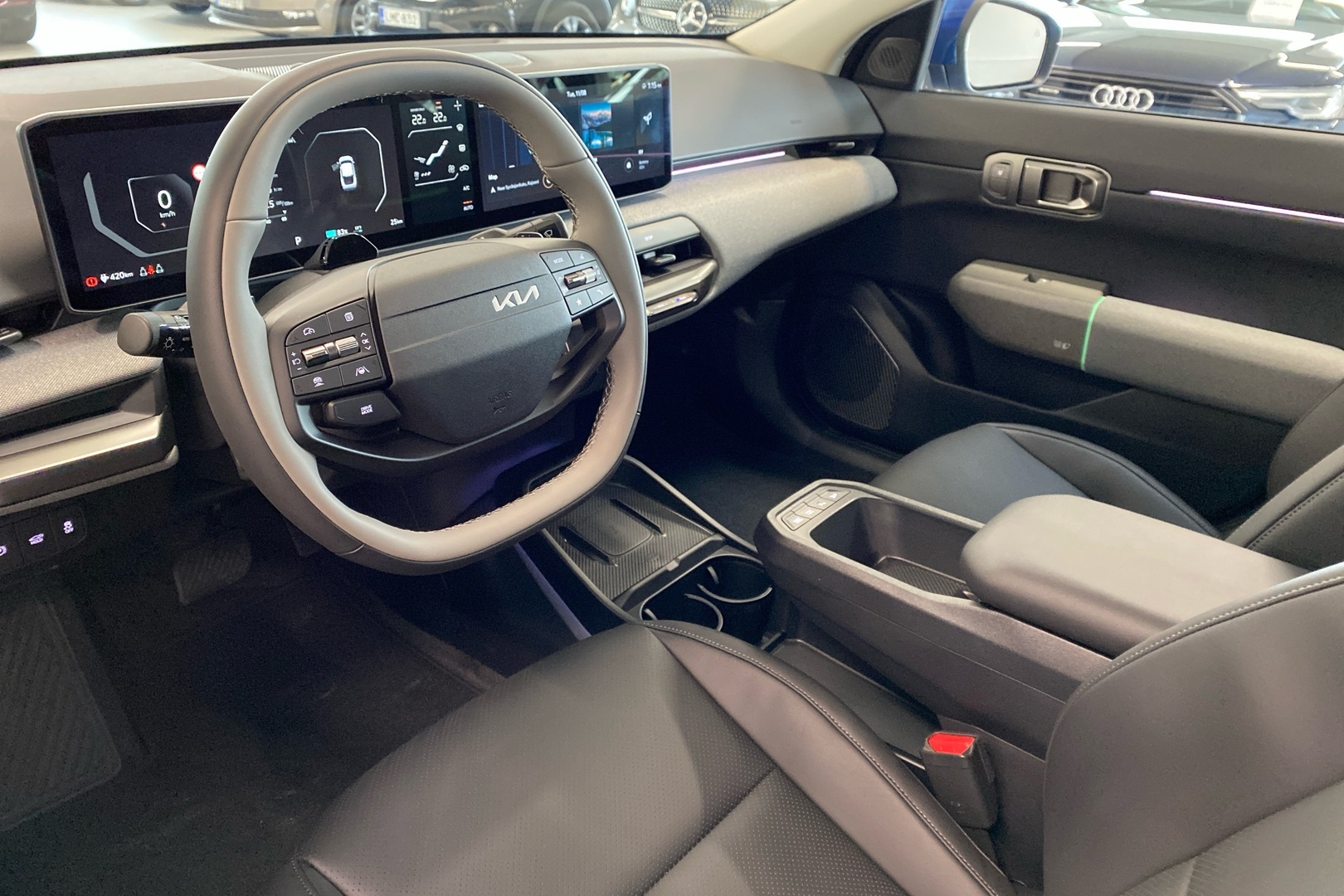 KIA EV4 2026