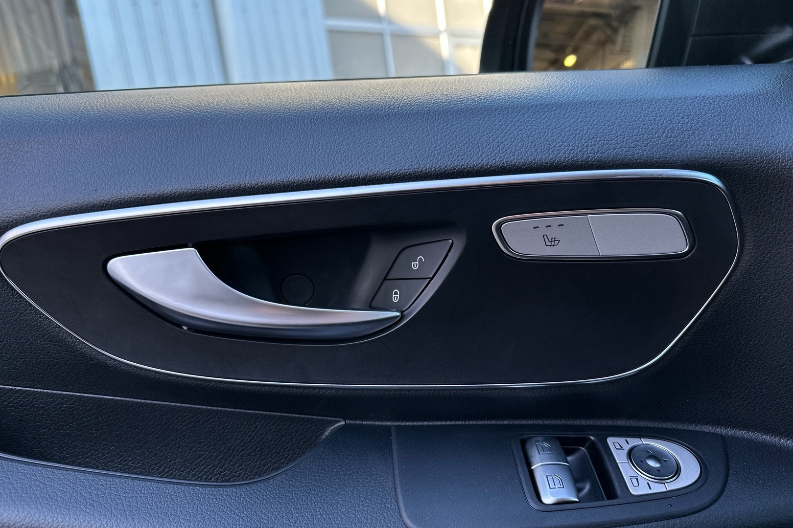 MERCEDES-BENZ Vito 2024